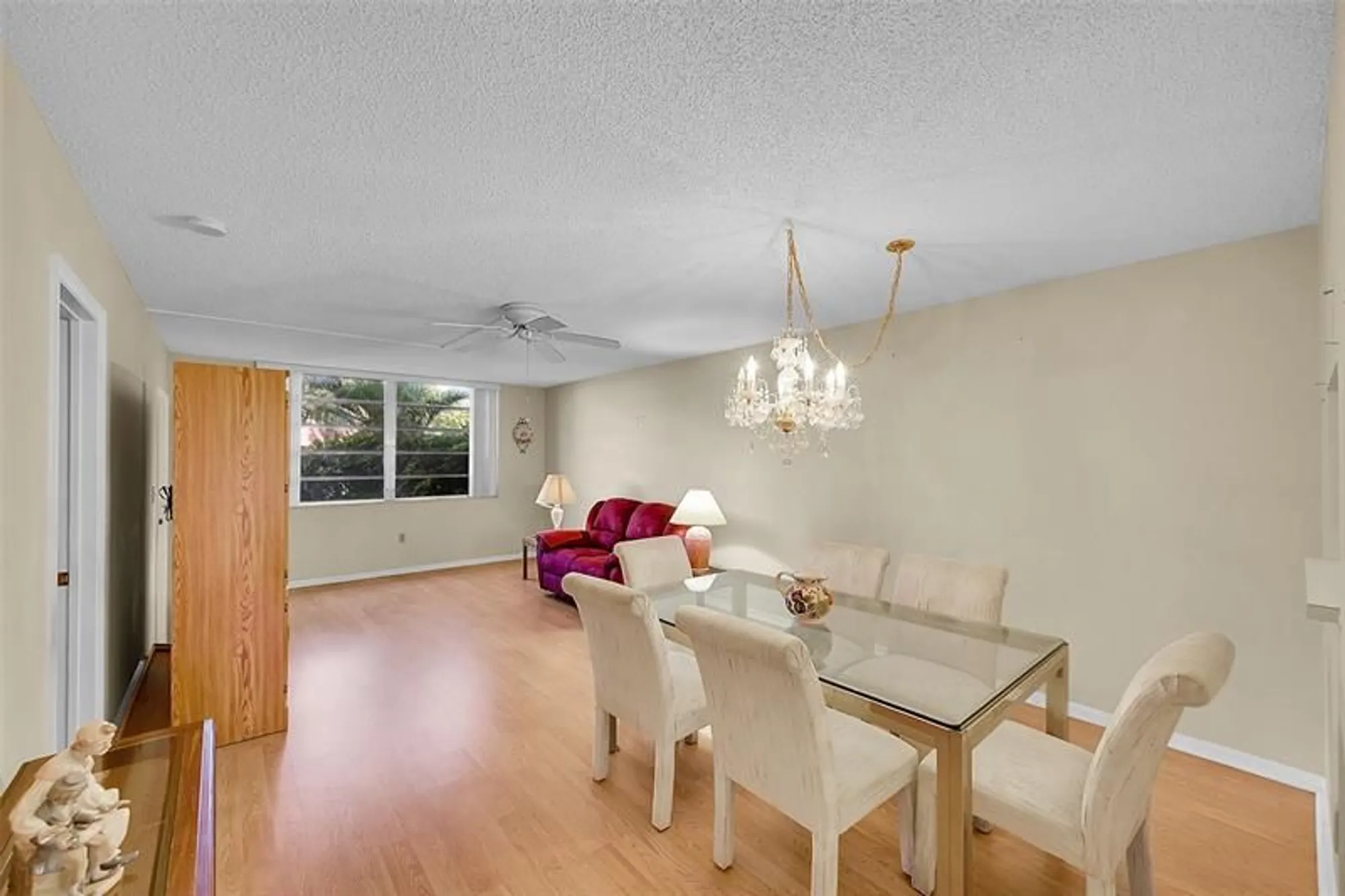 Property Slideshow image 14 of 28 | 6800 royal palm blvd apt 102, Margate, FL, 33063