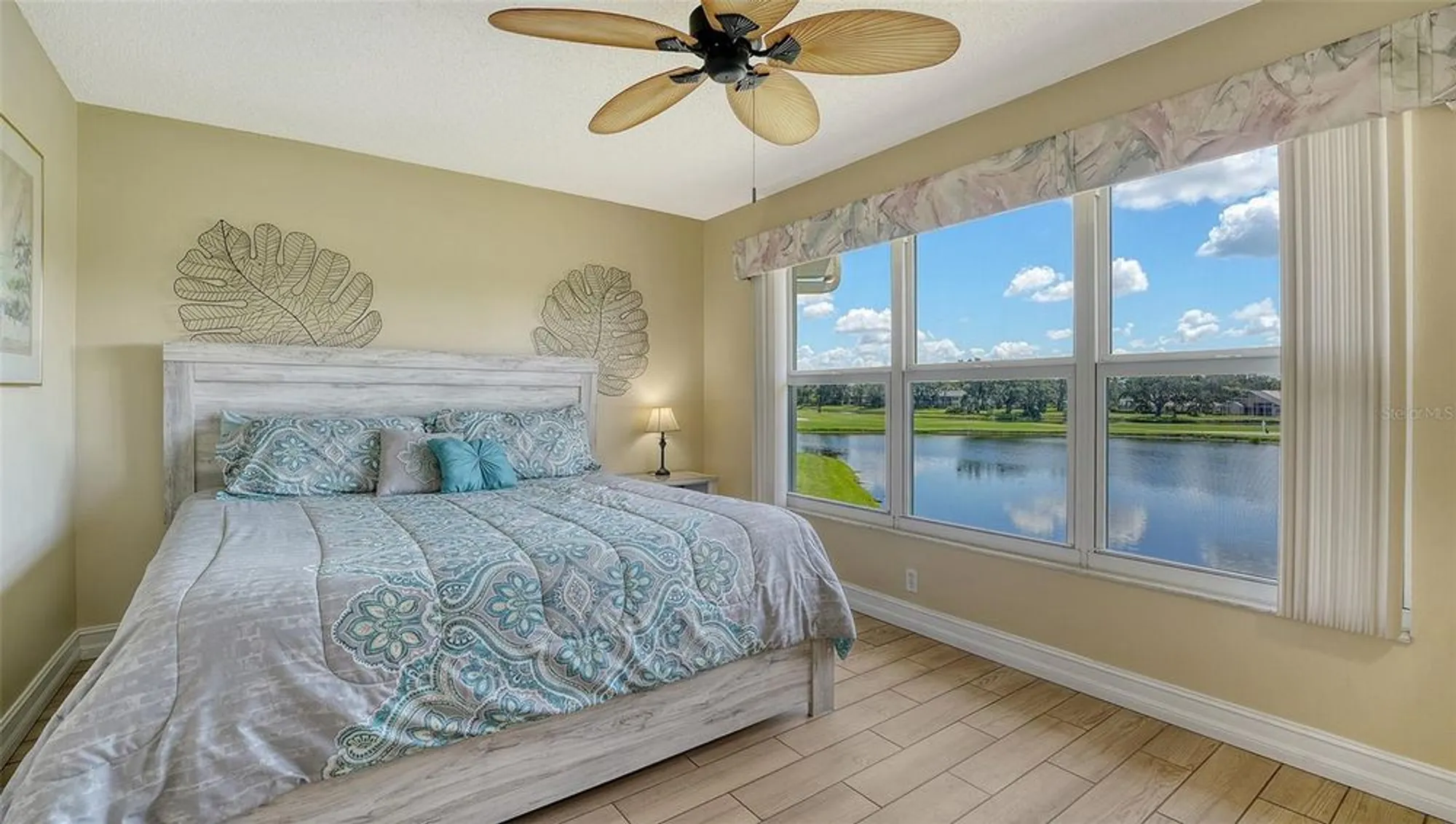 Property Slideshow image 30 of 66 | 7251 w country club dr 226, Sarasota, FL, 34243