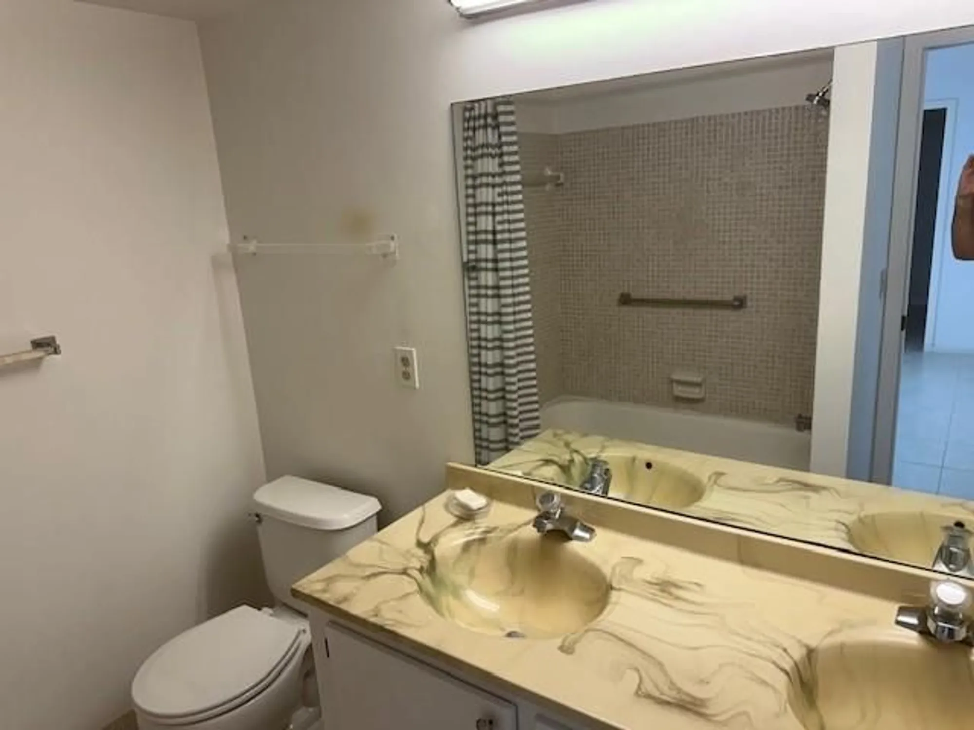 Property Slideshow image 7 of 60 | 408 grantham a # 408, Deerfield Beach, FL, 33442