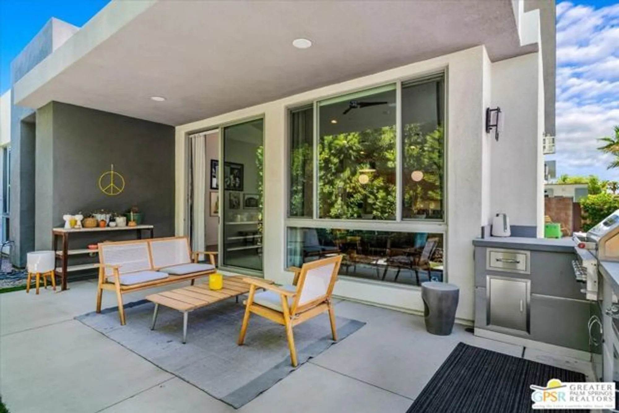 Property Slideshow image 43 of 55 | 4201 amber ln, Palm Springs, CA, 92262