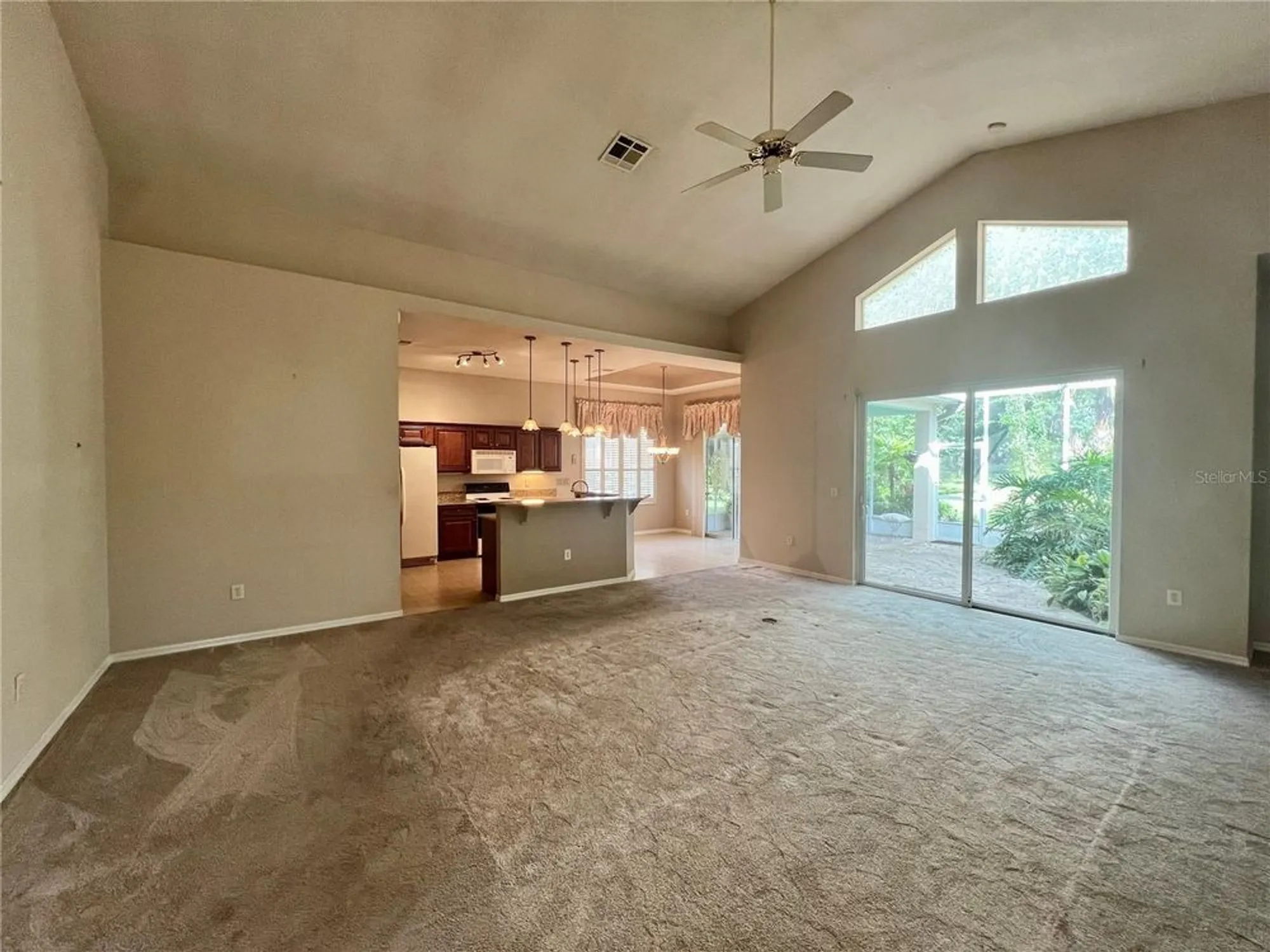 Property Slideshow image 2 of 16 | 11097 sw 69th cir, Ocala, FL, 34476