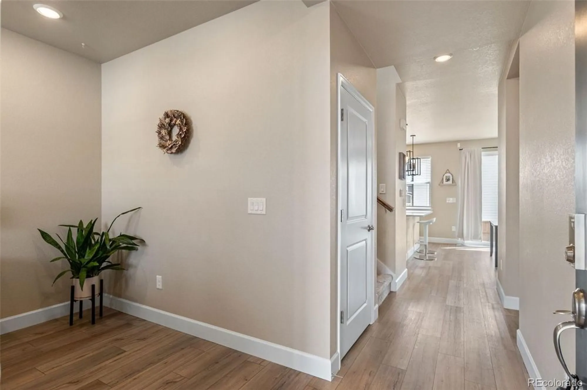 Property Slideshow image 6 of 39 | 3888 red valley ln, Castle Rock, CO, 80104