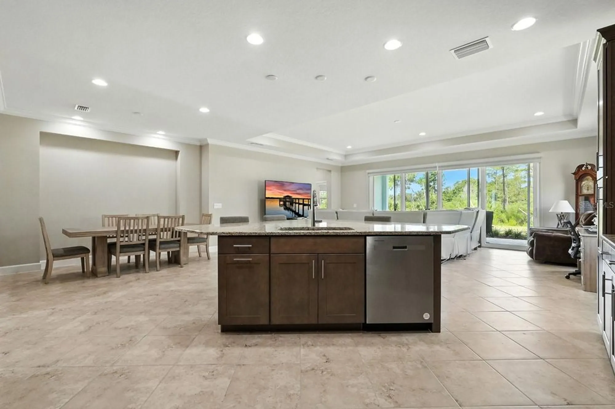 Property Slideshow image 19 of 54 | 553 hang loose way, Daytona Beach, FL, 32124