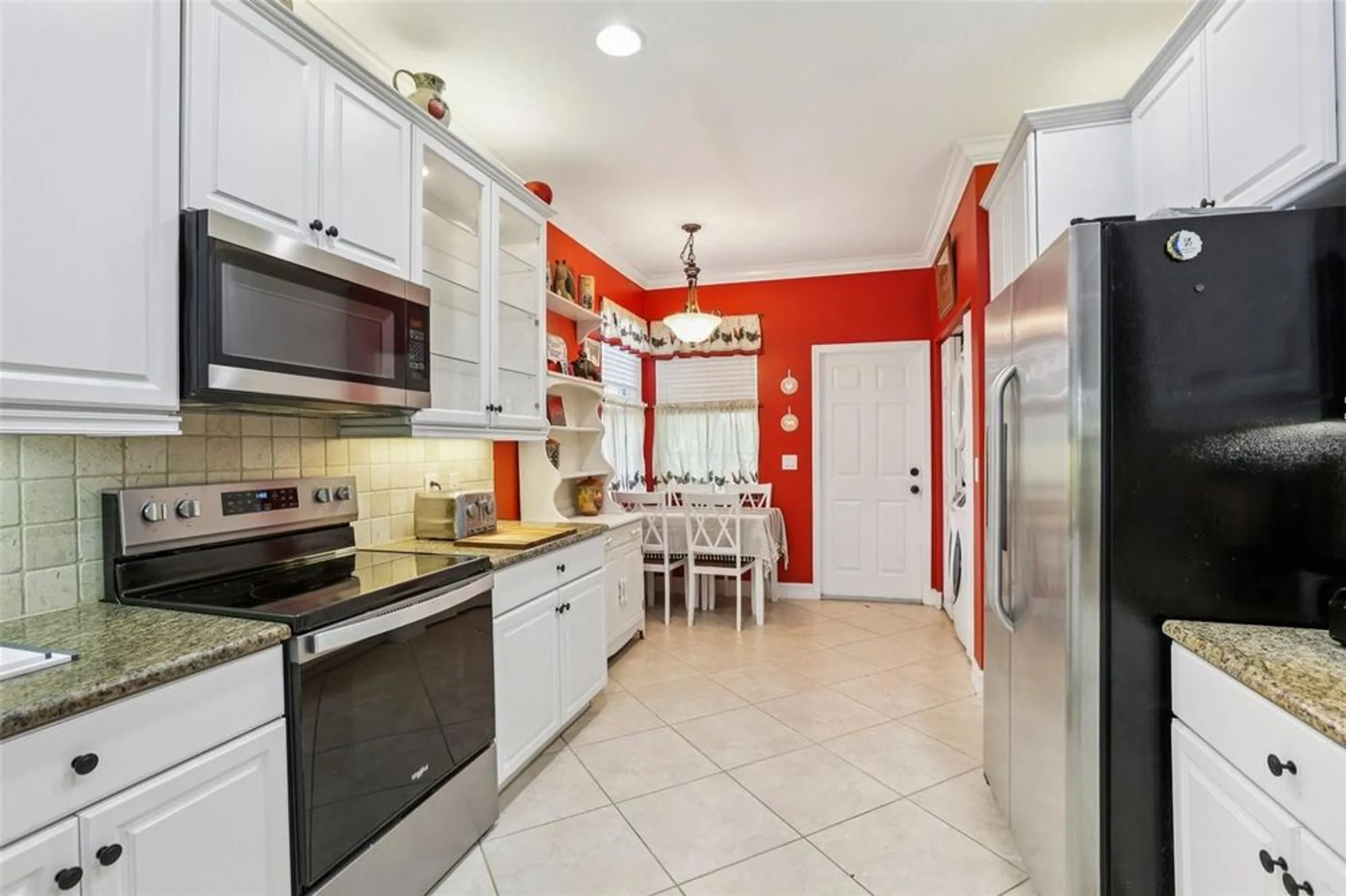 Property Slideshow image 14 of 73 | 15820 aurora lake cir, Wimauma, FL, 33598