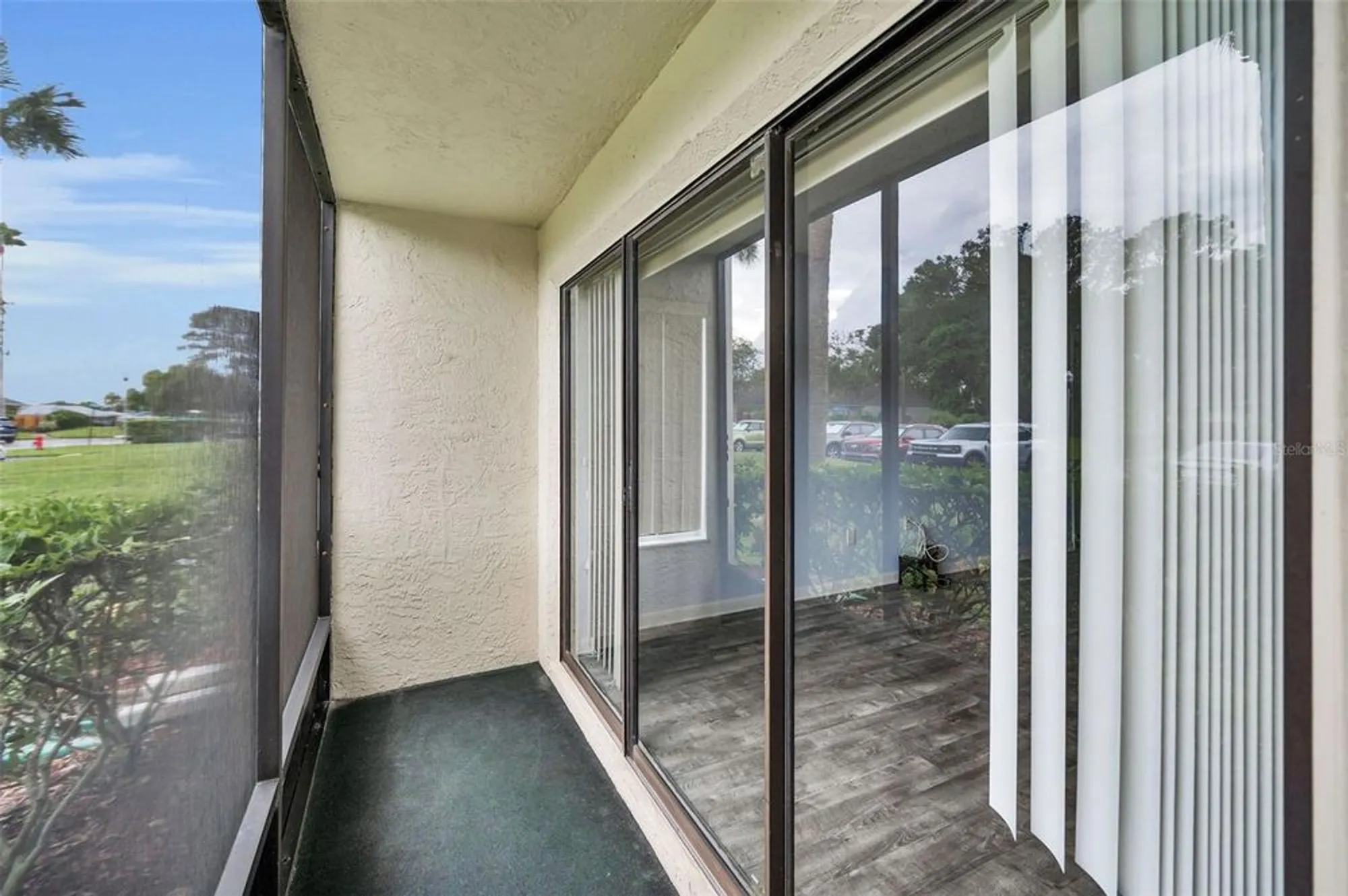 Property Slideshow image 29 of 70 | 2687 pine ridge way e1, Palm Harbor, FL, 34684