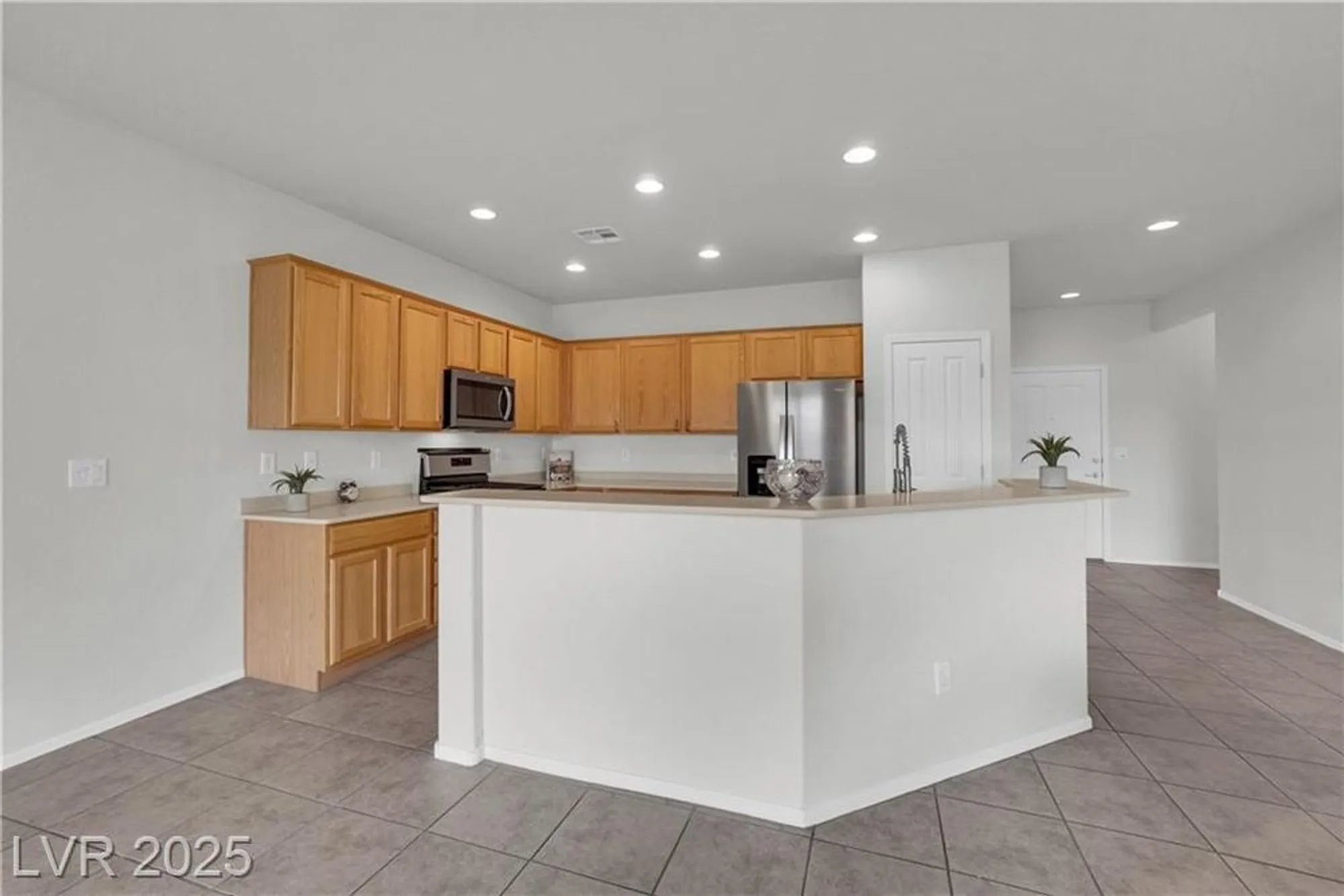 Property Slideshow image 9 of 45 | 2343 galilean moon st, Henderson, NV, 89044