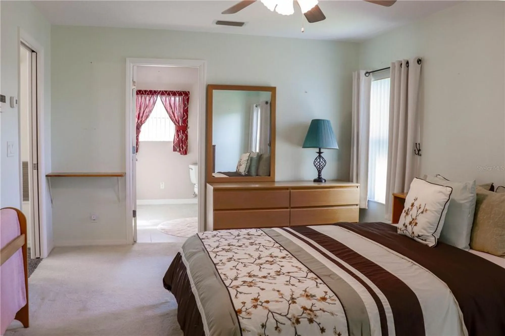 Property Slideshow image 39 of 59 | 5351 aurora dr, Leesburg, FL, 34748
