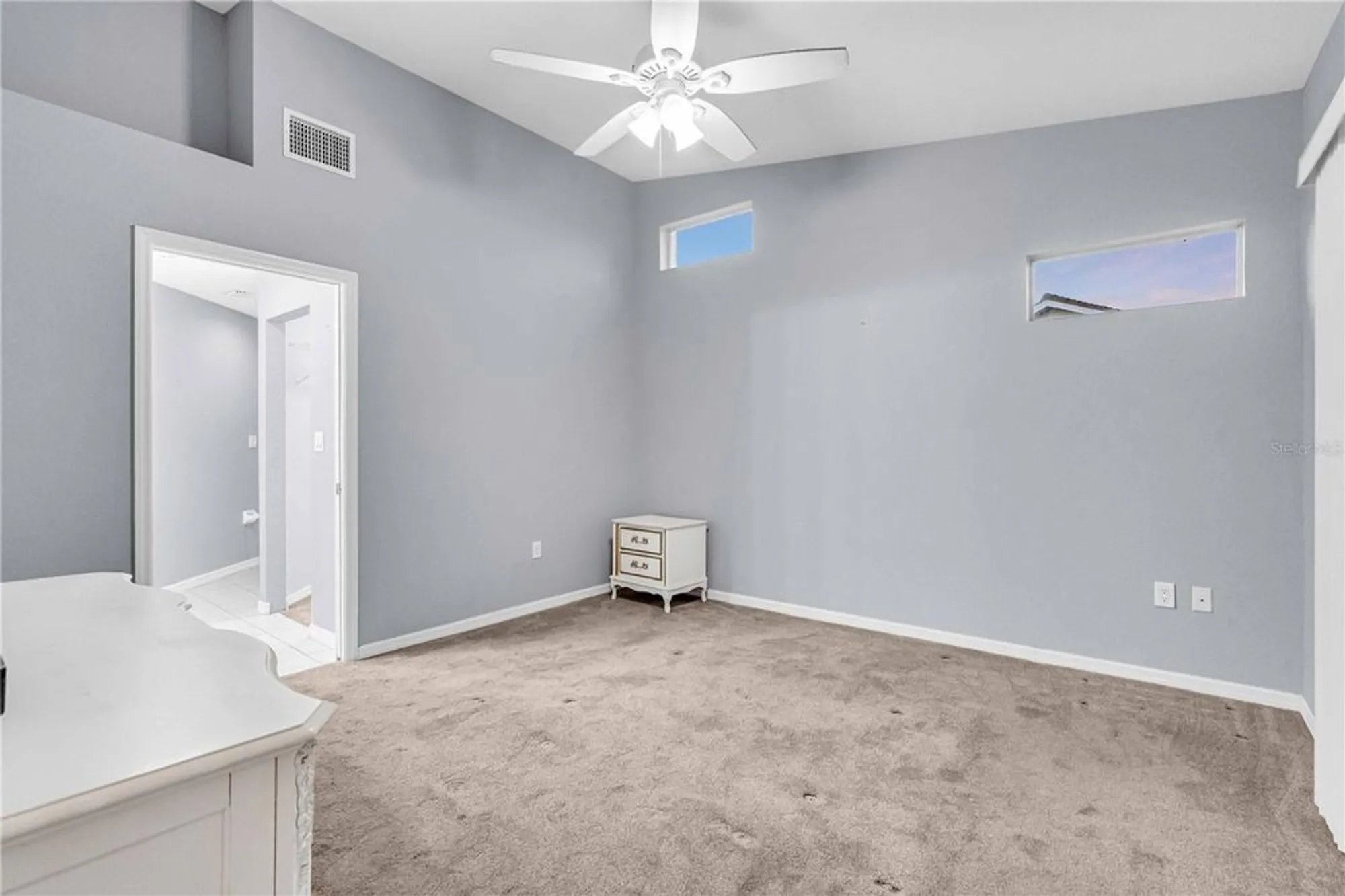 Property Slideshow image 14 of 51 | 6421 bay cedar ln, Bradenton, FL, 34203