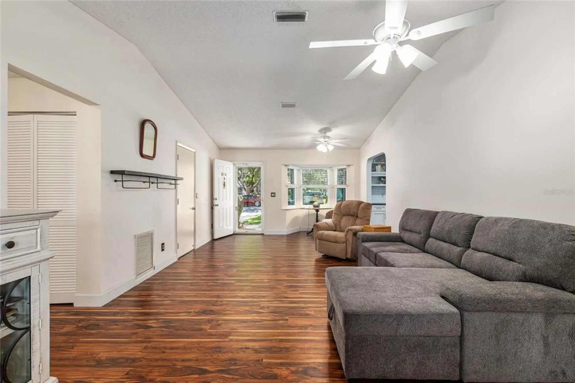Property Slideshow image 15 of 48 | 8711 sw 90th st b, Ocala, FL, 34481