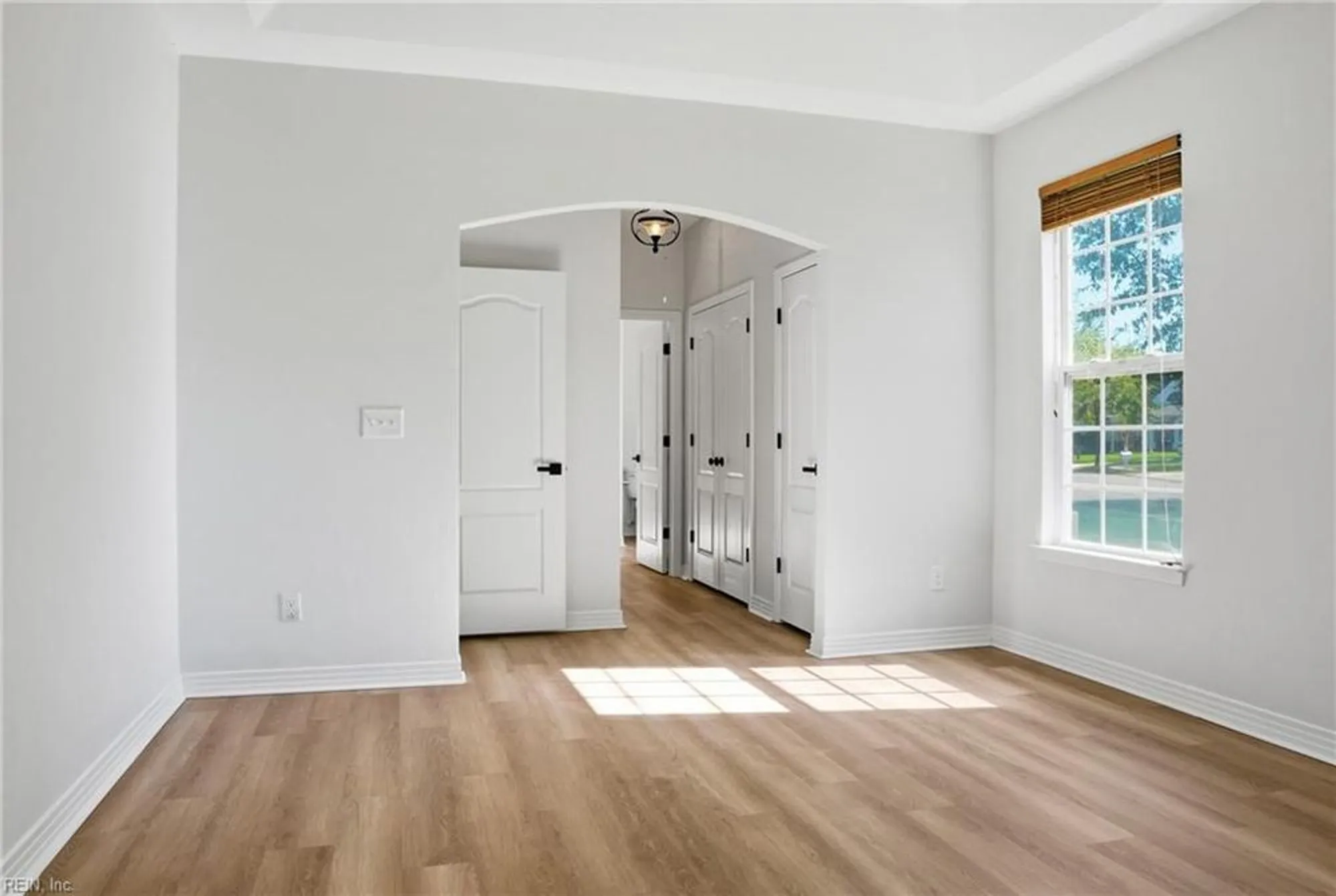 Property Slideshow image 27 of 35 | 2701 bach ln, Virginia Beach, VA, 23456