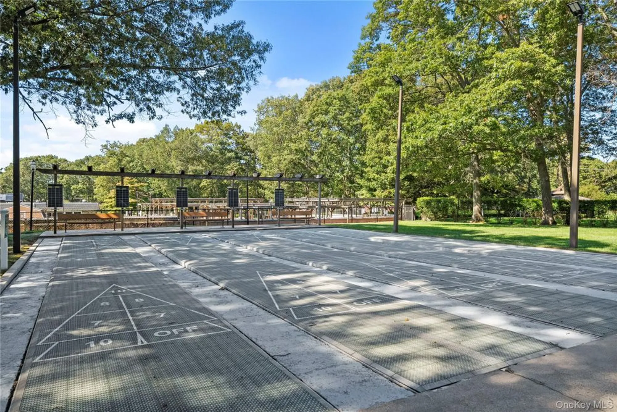 Property Slideshow image 17 of 20 | 227 blackpool ct d, Ridge, NY, 11961