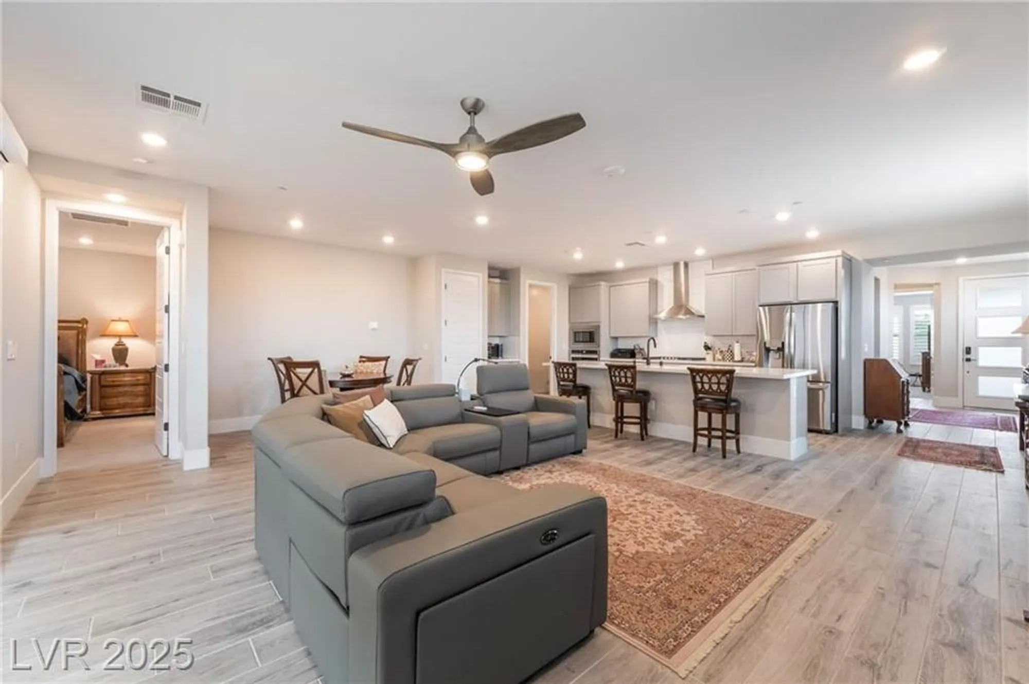 Property Slideshow image 8 of 43 | 9553 jadeite ln, Las Vegas, NV, 89143