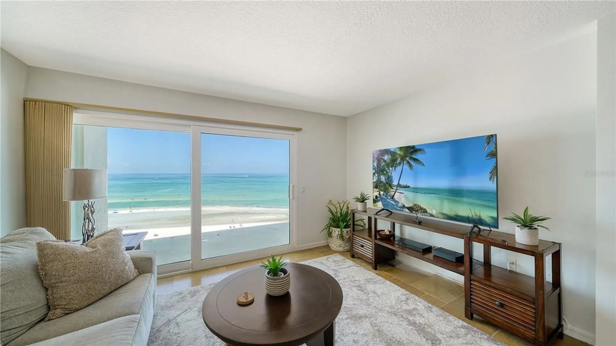 Property Slideshow image 15 of 63 | 19 whispering sands dr apt 805, Sarasota, FL, 34242