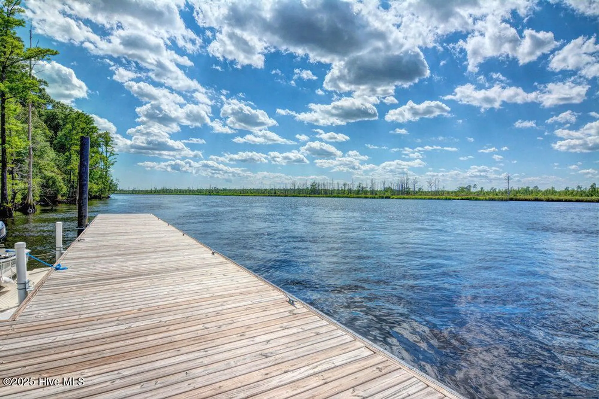 Property Slideshow image 94 of 128 | 3623 white cliffs dr, Castle Hayne, NC, 28429