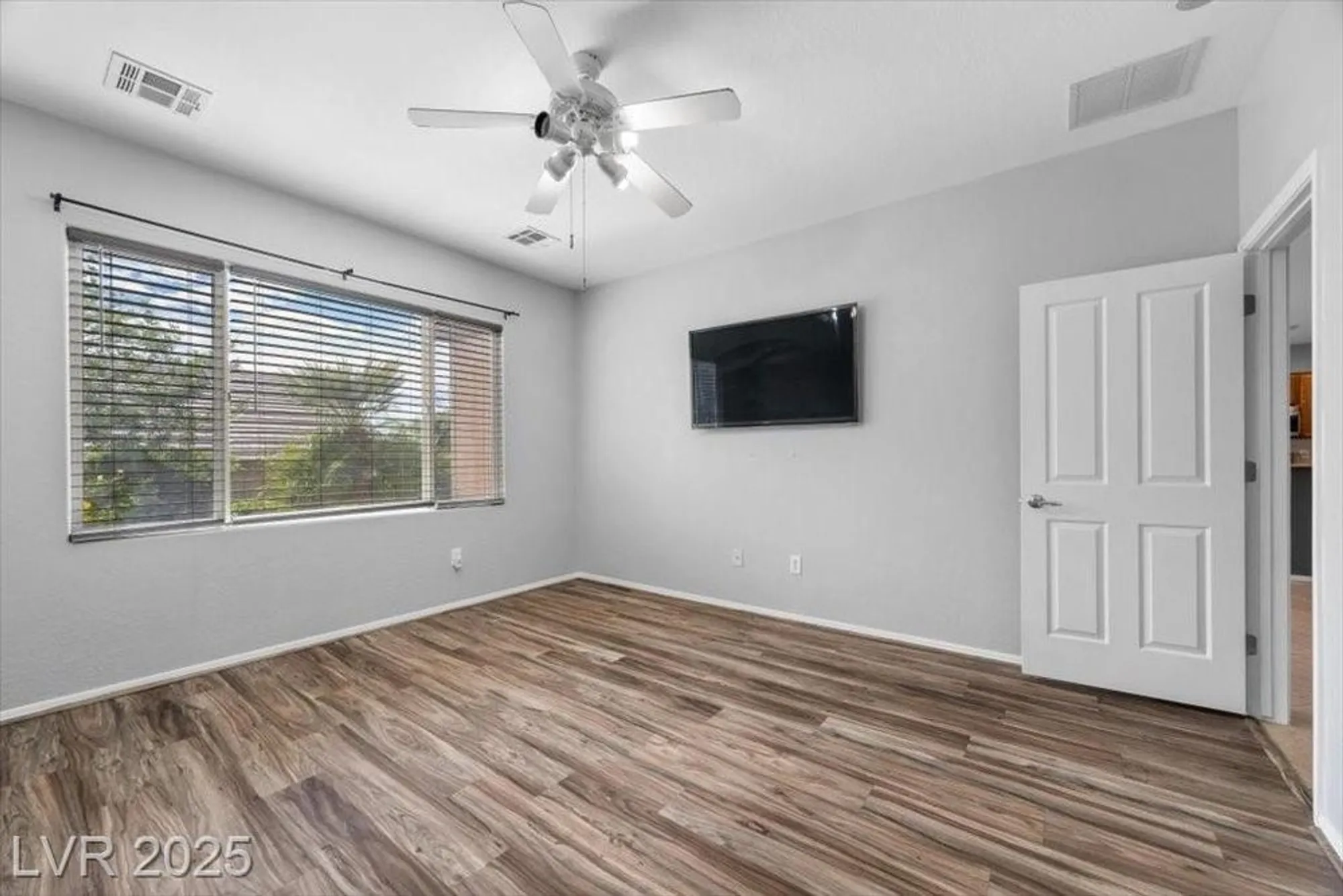 Property Slideshow image 20 of 60 | 2345 minolta ct, Henderson, NV, 89044