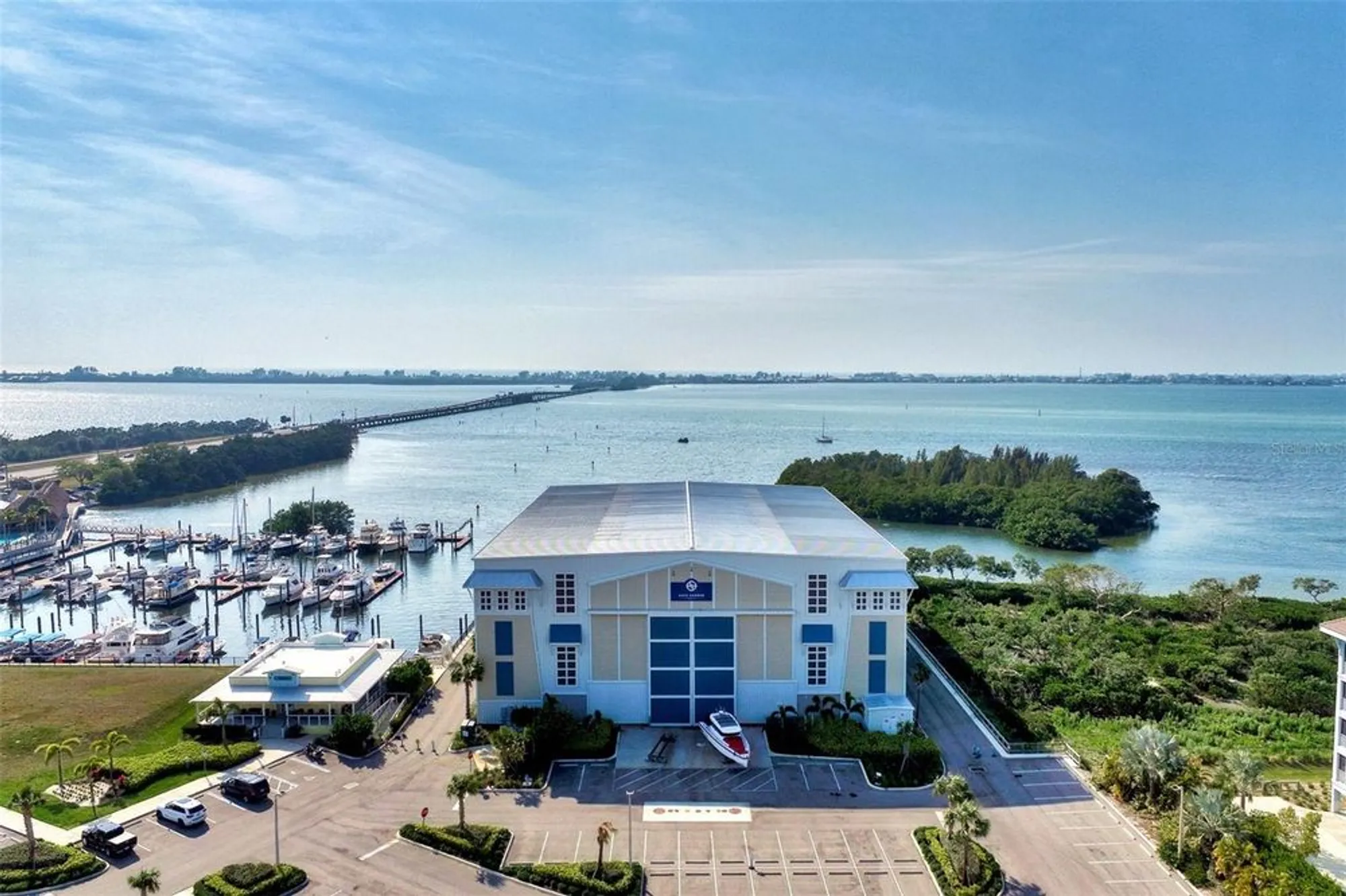 Property Slideshow image 81 of 88 | 230 sapphire lake dr unit 201, Bradenton, FL, 34209