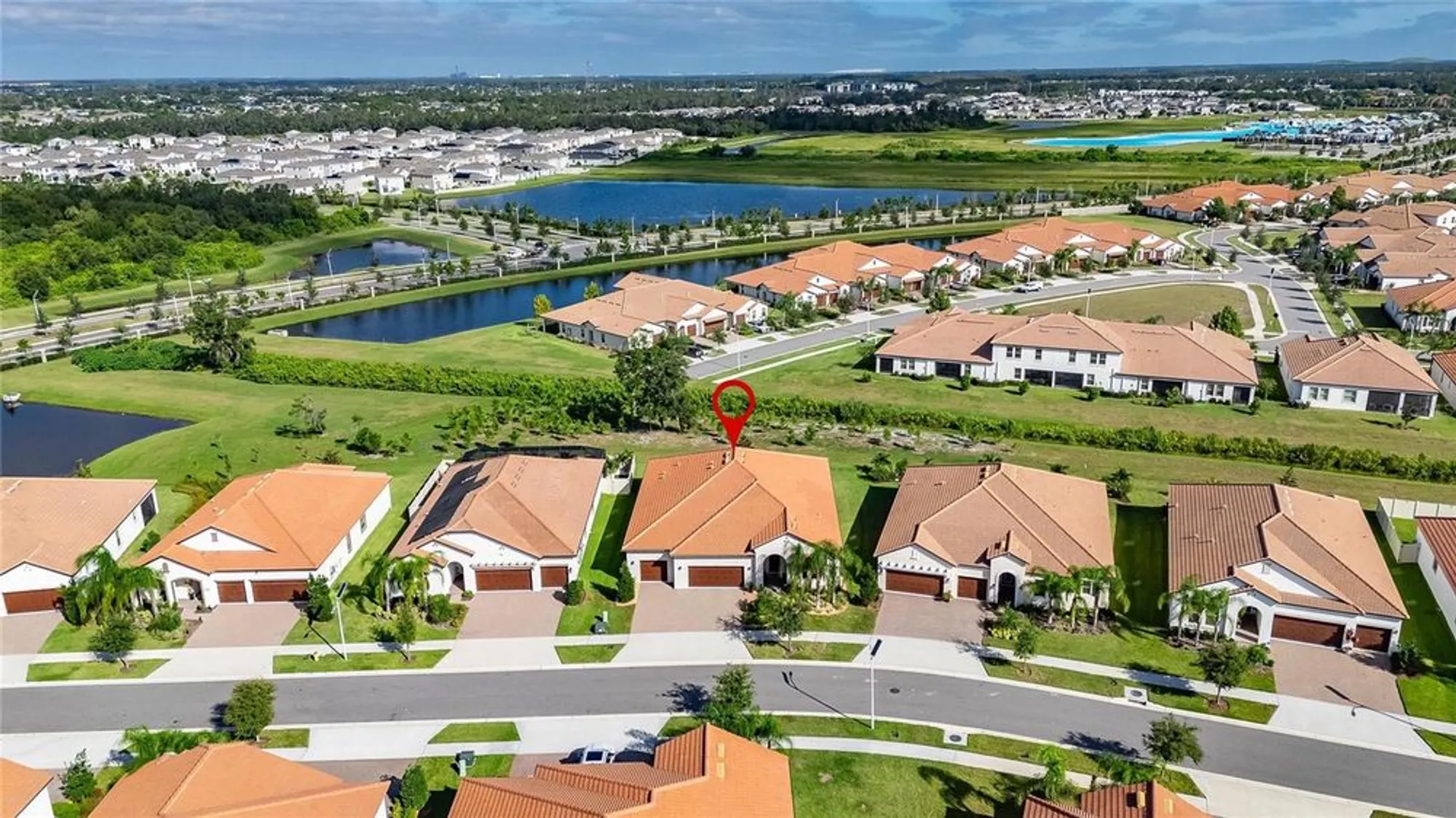 Property Slideshow image 54 of 96 | 5319 windy grove dr, Wimauma, FL, 33598