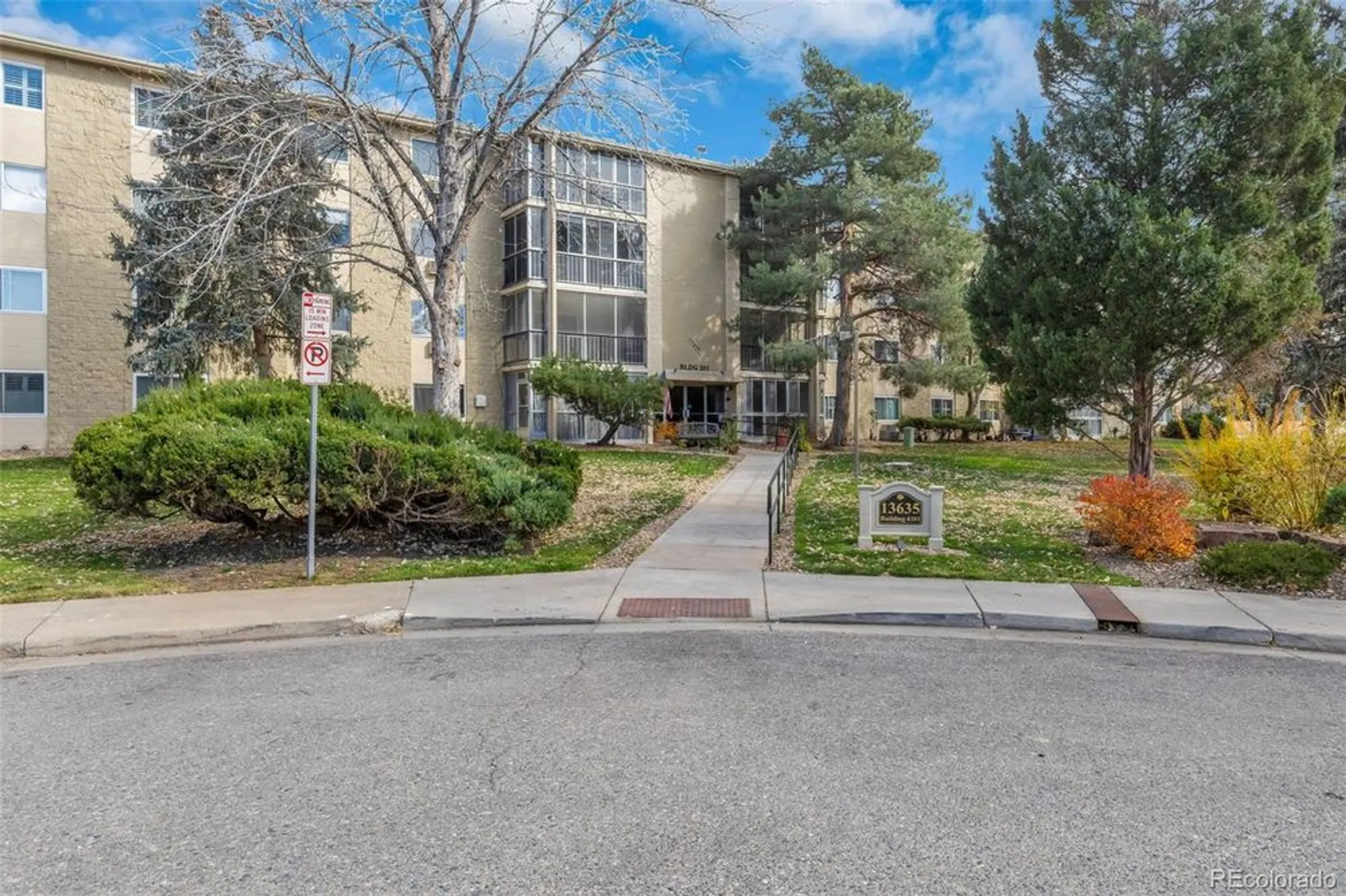 Property Slideshow image 2 of 39 | 13635 e bates ave apt 404, Aurora, CO, 80014