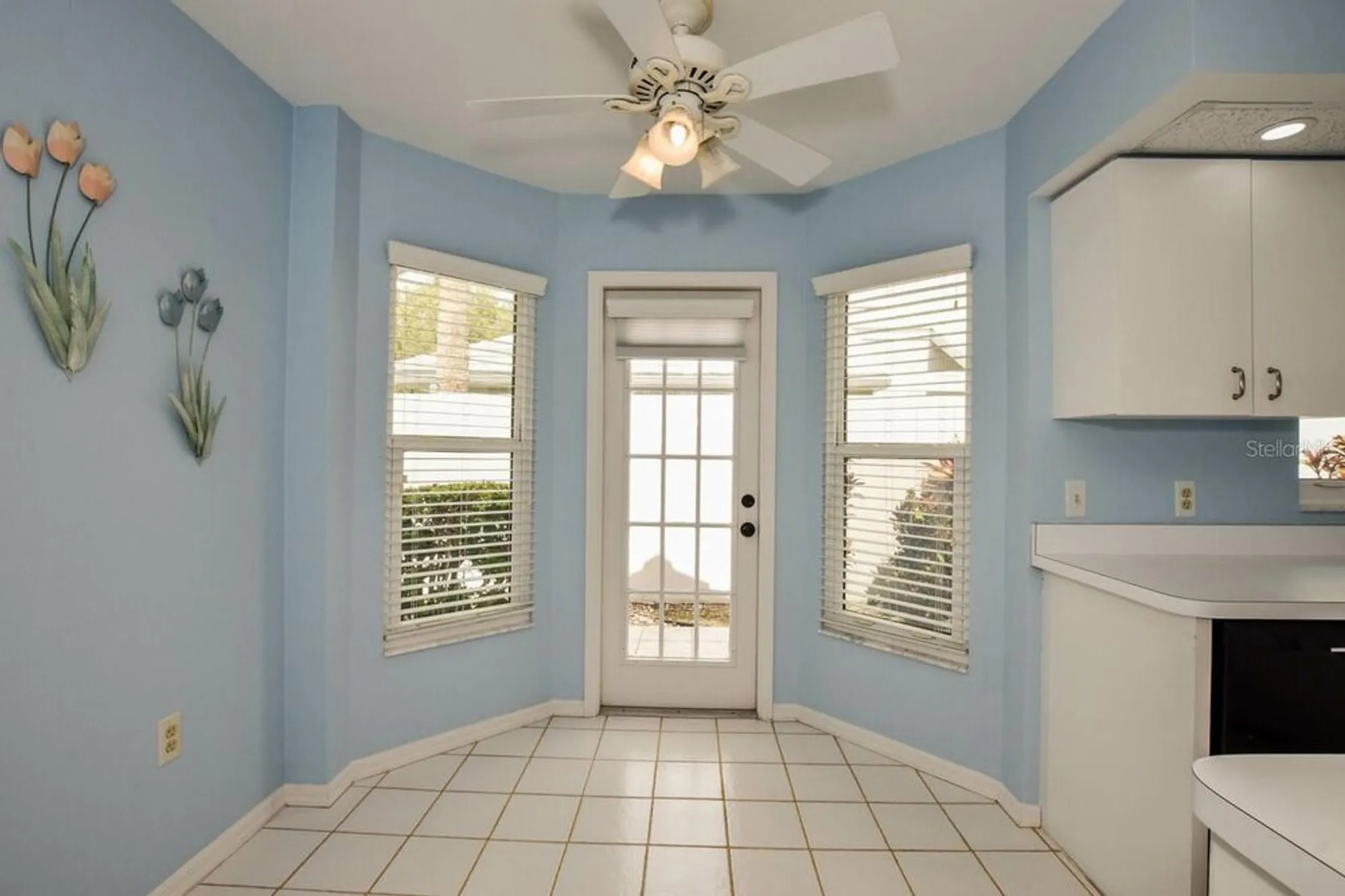 Property Slideshow image 16 of 65 | 702 brightside crescent dr 2, Venice, FL, 34293