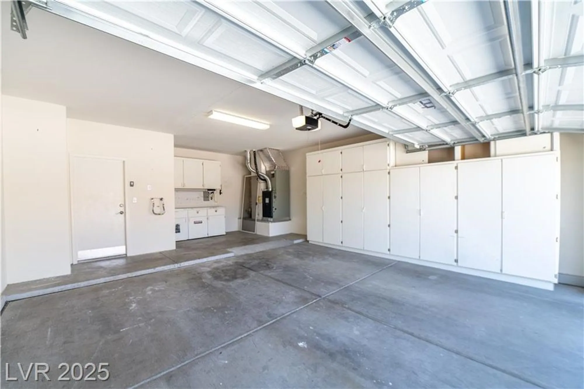 Property Slideshow image 37 of 37 | 10301 coal creek pl, Las Vegas, NV, 89134