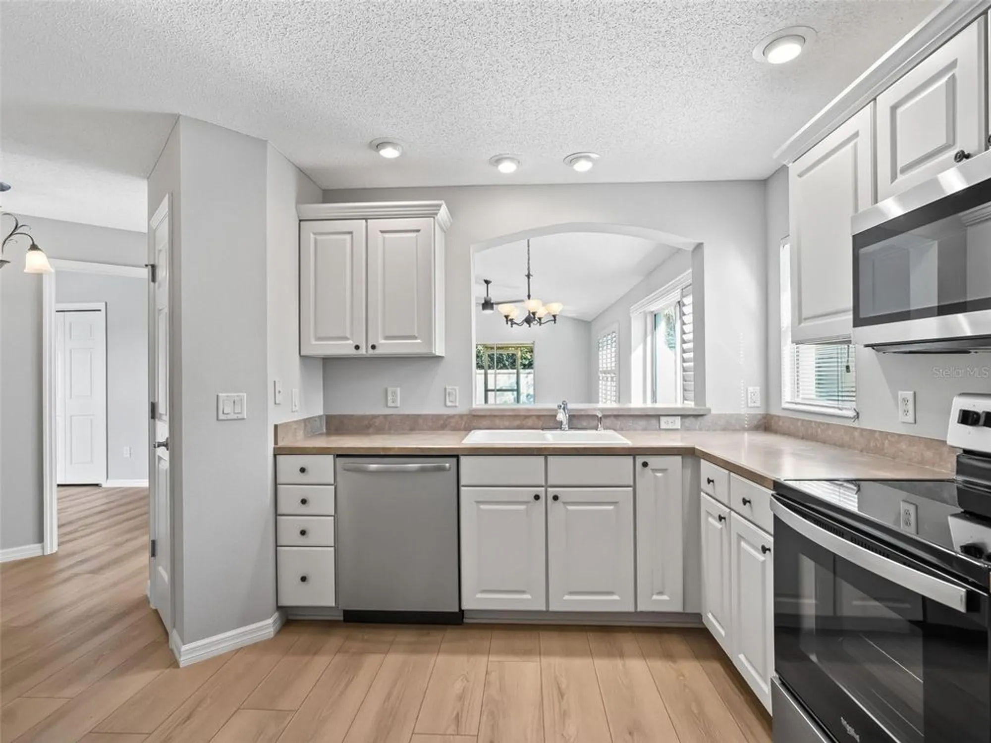 Property Slideshow image 8 of 38 | 2169 smoaks st, The Villages, FL, 32162