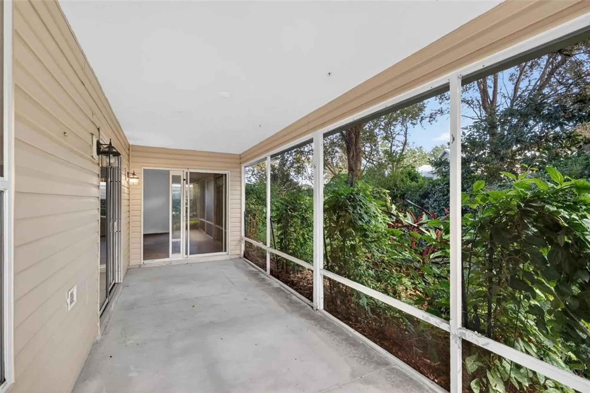 Property Slideshow image 32 of 41 | 17035 se 94th berrien ct, The Villages, FL, 32162