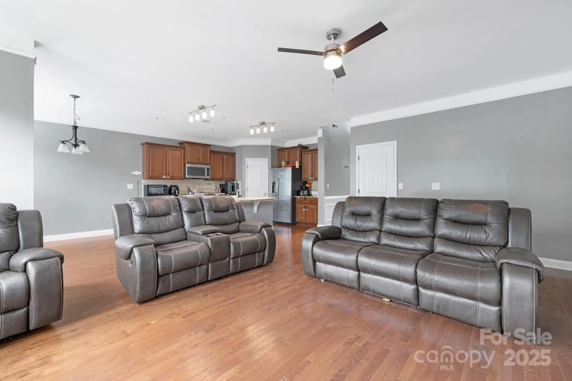 Property Slideshow image 22 of 25 | 5033 el molino dr, Charlotte, NC, 28214