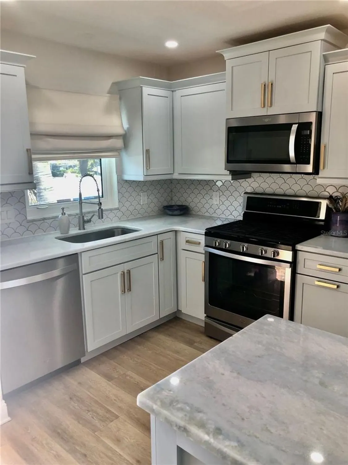 Property Slideshow image 3 of 34 | 7 dunoon pl apt 203, Dunedin, FL, 34698