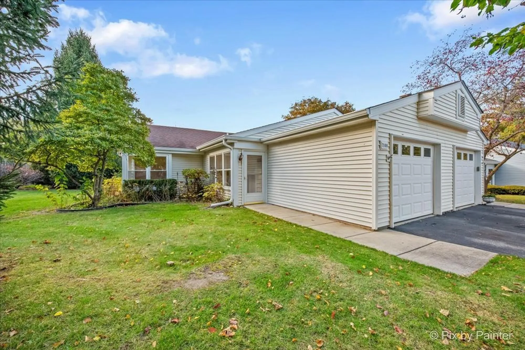 Property Slideshow image 1 of 37 | 7108 granada ln # 280, Fox Lake, IL, 60020