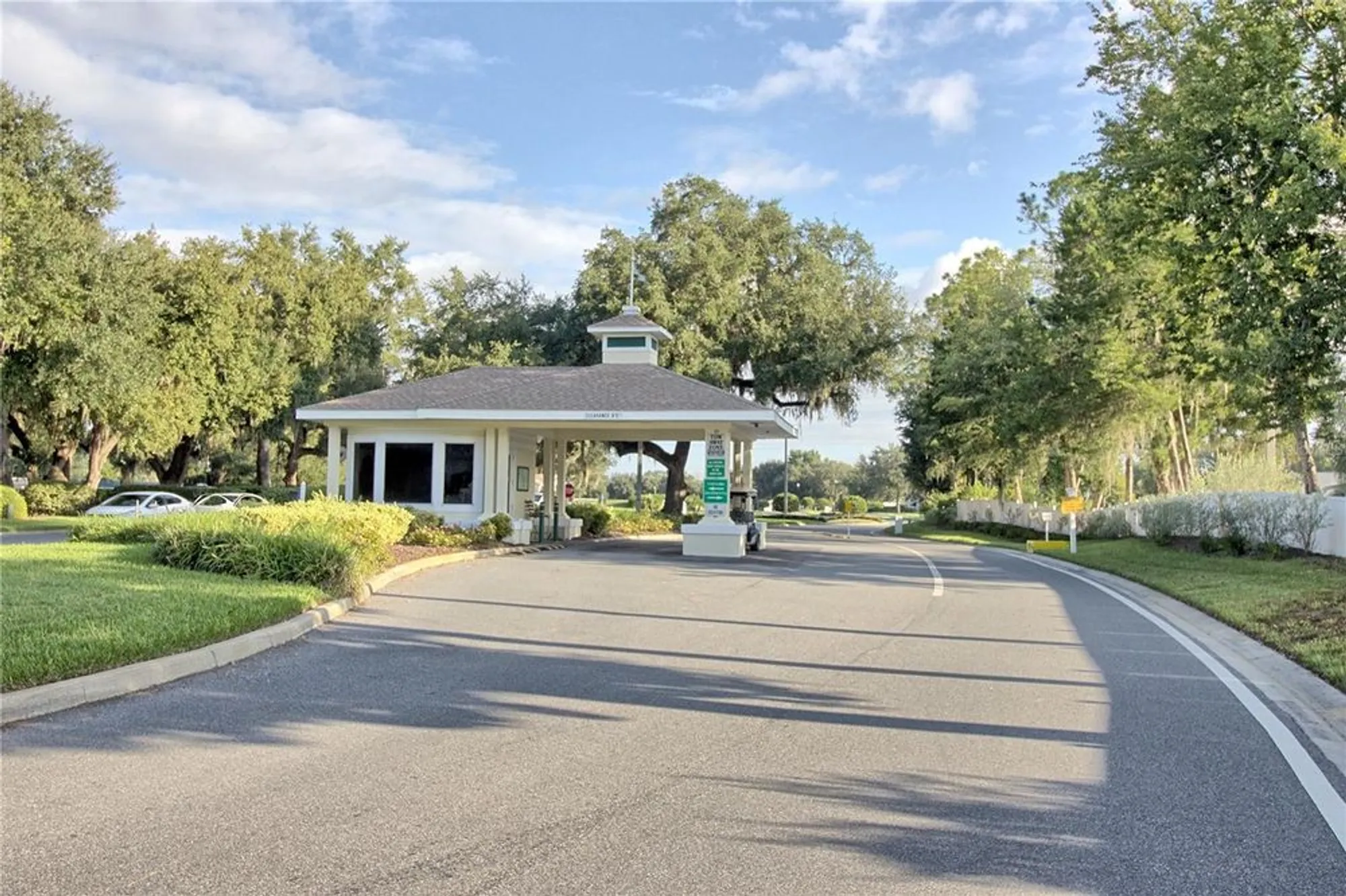 Property Slideshow image 59 of 77 | 32942 rambling oaks ct, Leesburg, FL, 34748