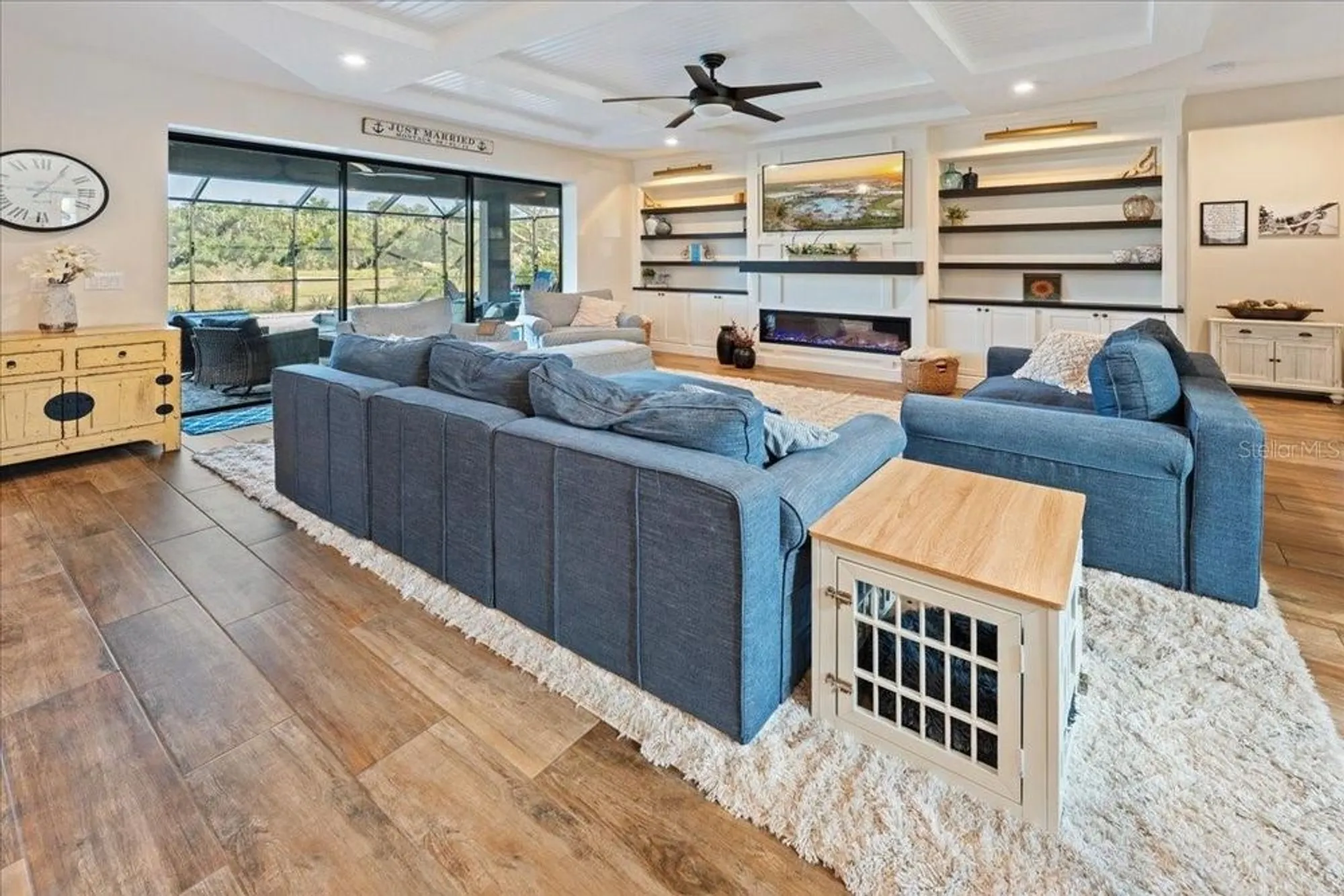 Property Slideshow image 34 of 86 | 10215 milky way cir, Sarasota, FL, 34241