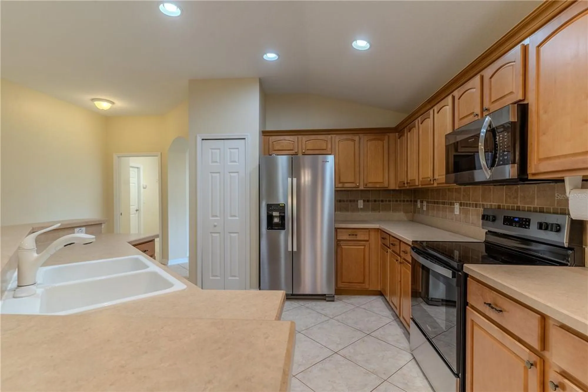 Property Slideshow image 11 of 35 | 4150 bedford ave, Winter Haven, FL, 33884