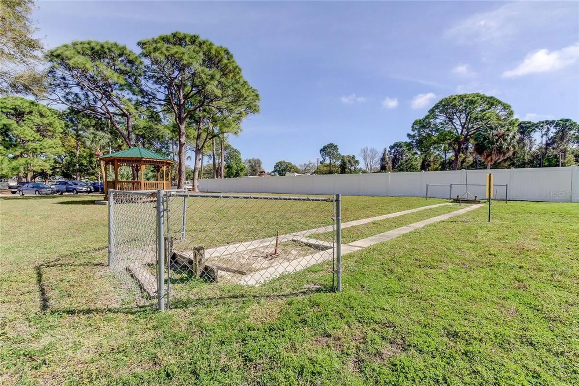 Property Slideshow image 48 of 50 | 5521 80th st n unit 315, Saint Petersburg, FL, 33709
