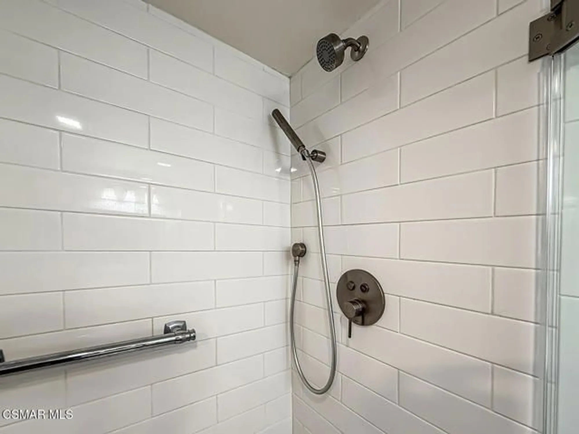 Property Slideshow image 20 of 42 | 291 sequoia ct 17, Thousand Oaks, CA, 91360