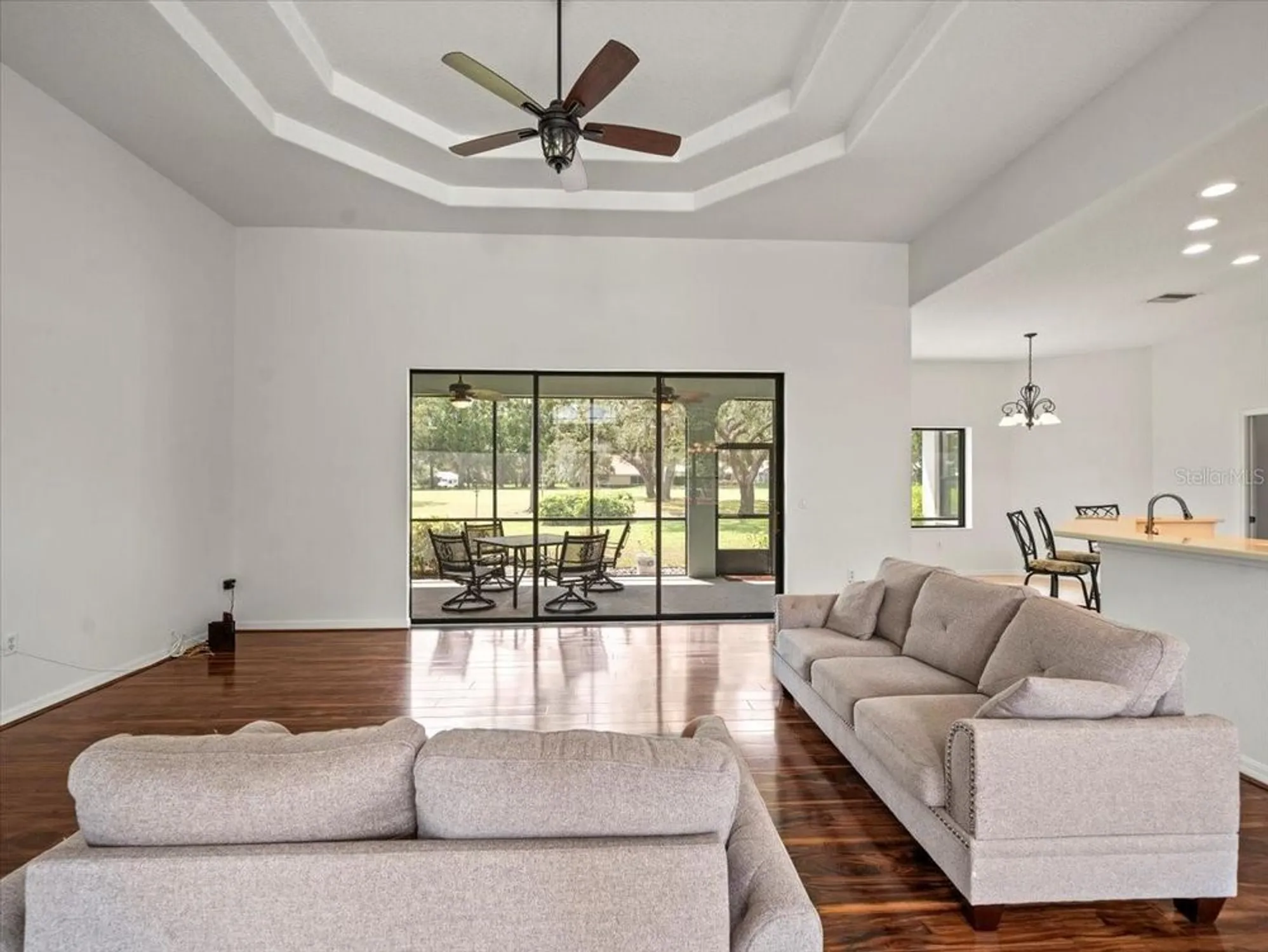 Property Slideshow image 14 of 54 | 9694 southern belle dr, Weeki Wachee, FL, 34613