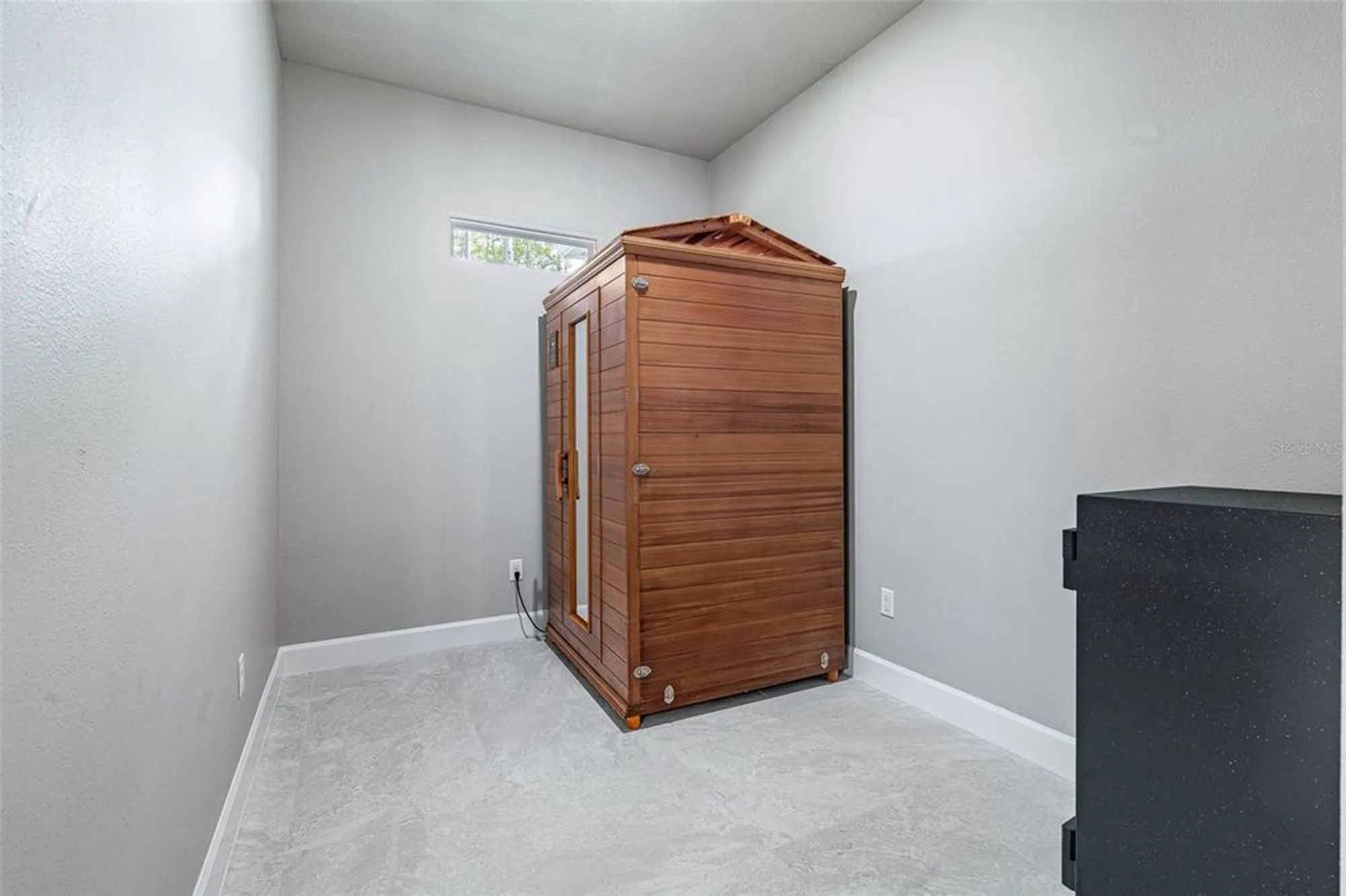 Property Slideshow image 40 of 100 | 998 downshire ln, Ormond Beach, FL, 32174