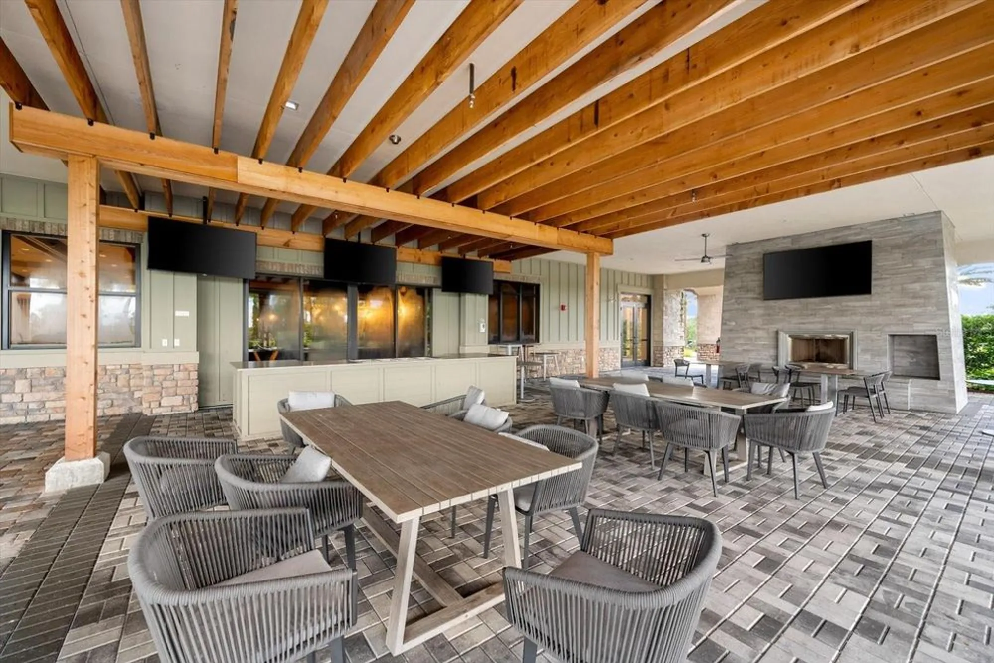 Property Slideshow image 65 of 74 | 5121 serata dr, Lakewood Ranch, FL, 34211