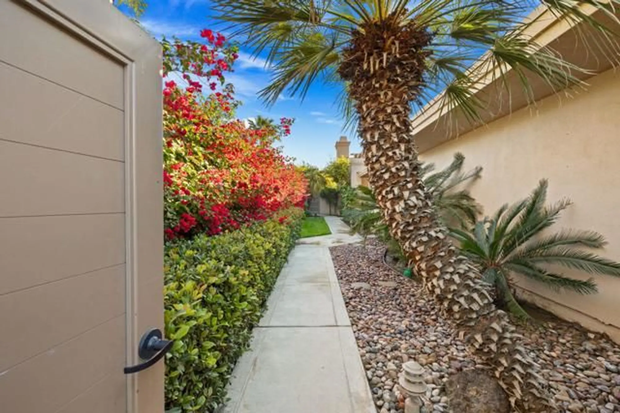 Property Slideshow image 47 of 73 | 55556 pinehurst, La Quinta, CA, 92253