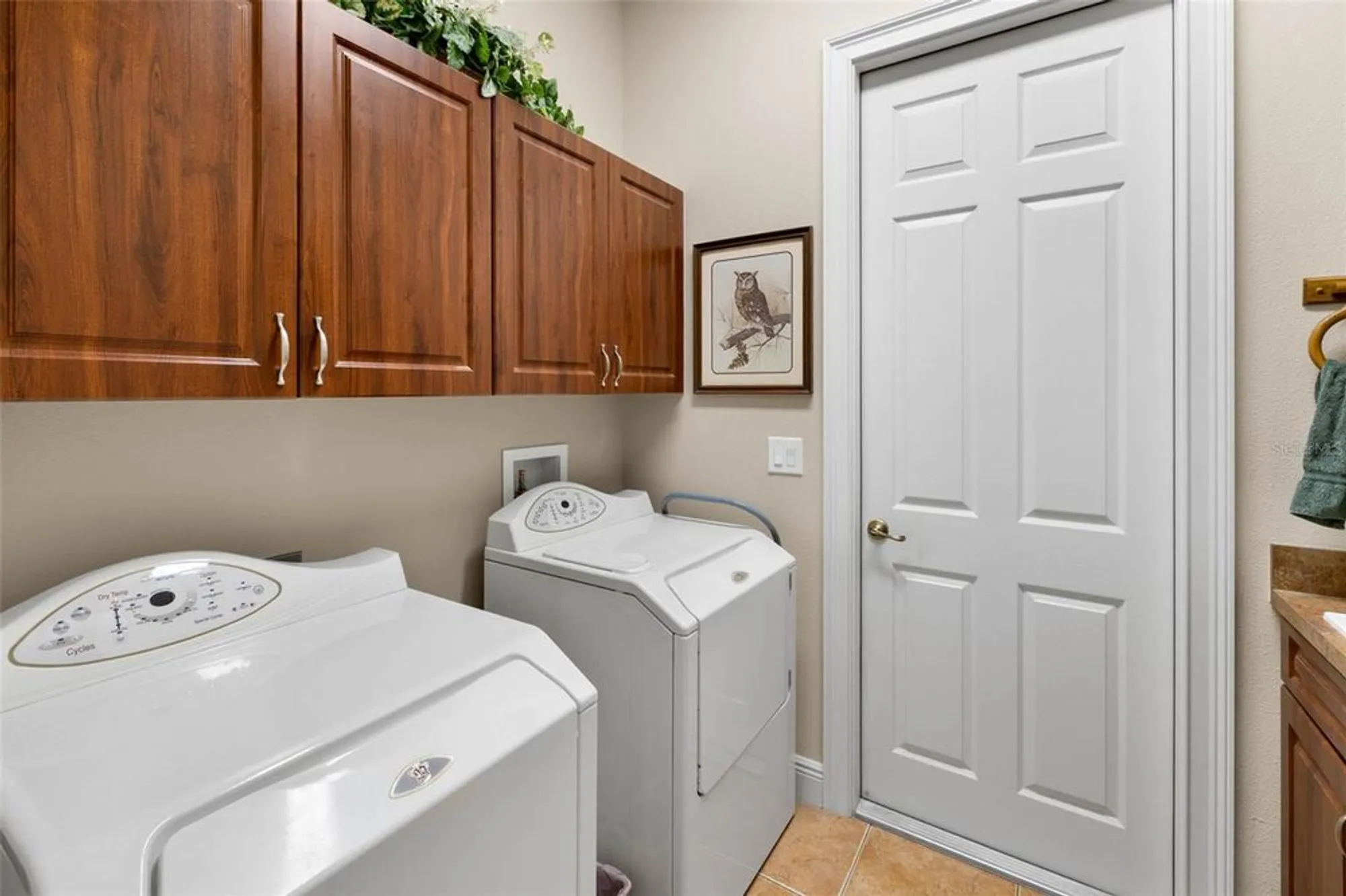 Property Slideshow image 28 of 61 | 8308 mobile cir, Weeki Wachee, FL, 34613