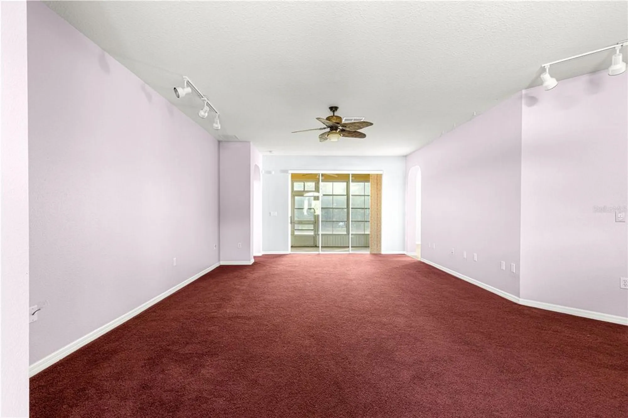 Property Slideshow image 10 of 37 | 8084 sw 81st loop, Ocala, FL, 34476