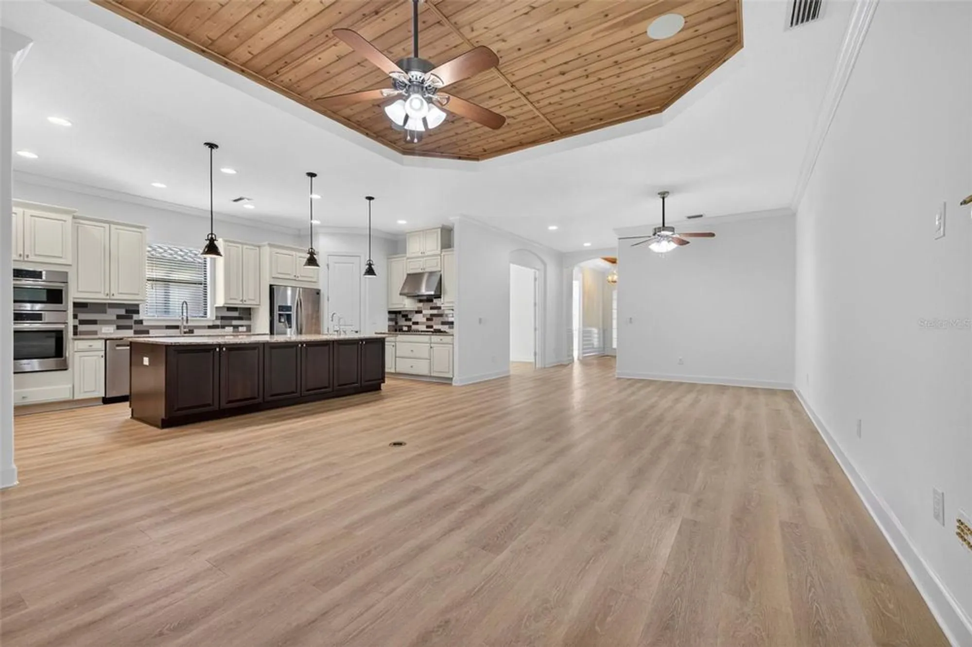 Property Slideshow image 5 of 59 | 9914 craftsman park way, Palmetto, FL, 34221