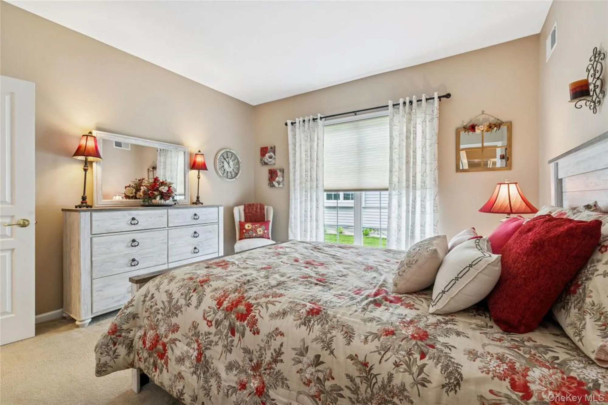 Property Slideshow image 28 of 40 | 25 louden loop, Mount Sinai, NY, 11766