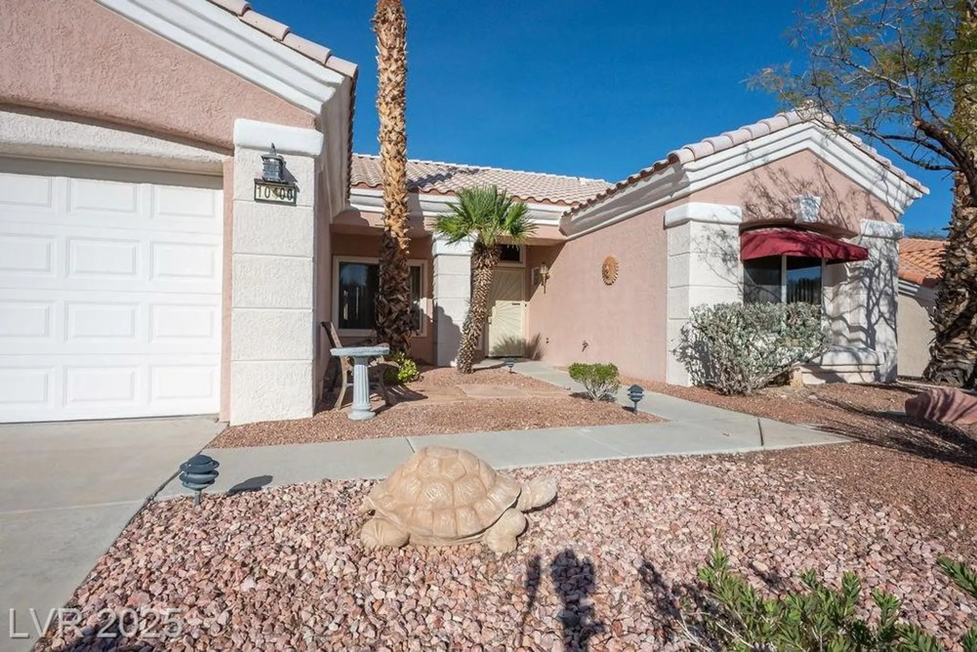 Property Slideshow image 19 of 82 | 10400 sawmill ave, Las Vegas, NV, 89134