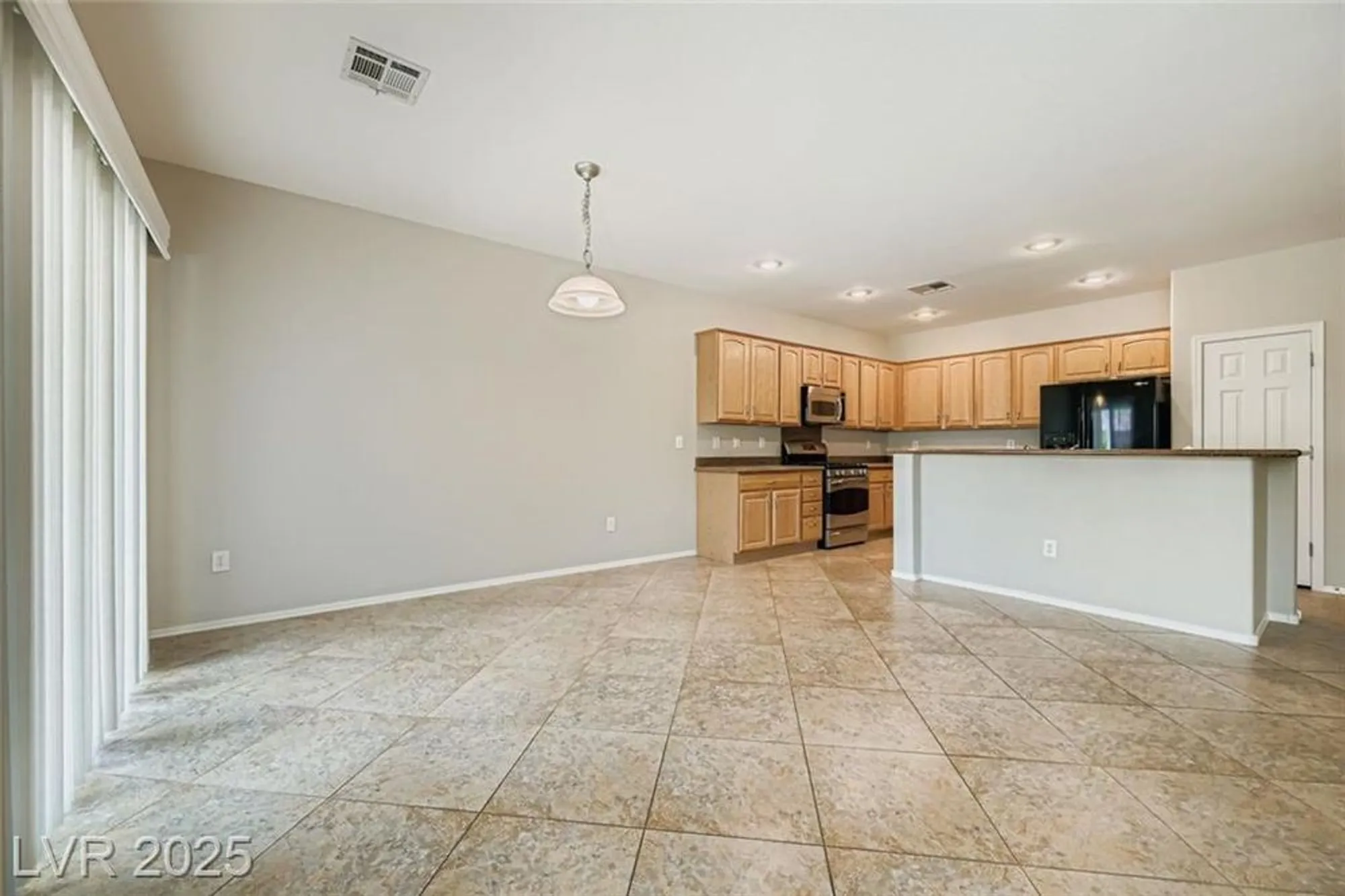 Property Slideshow image 12 of 24 | 2317 perrysburg dr, Henderson, NV, 89044
