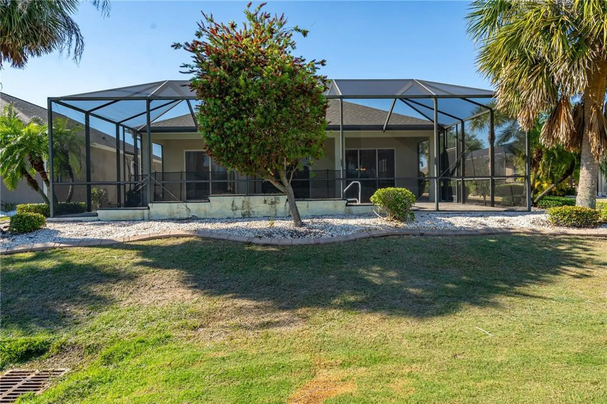 Property Slideshow image 41 of 48 | 1038 emerald dunes dr, Sun City Center, FL, 33573