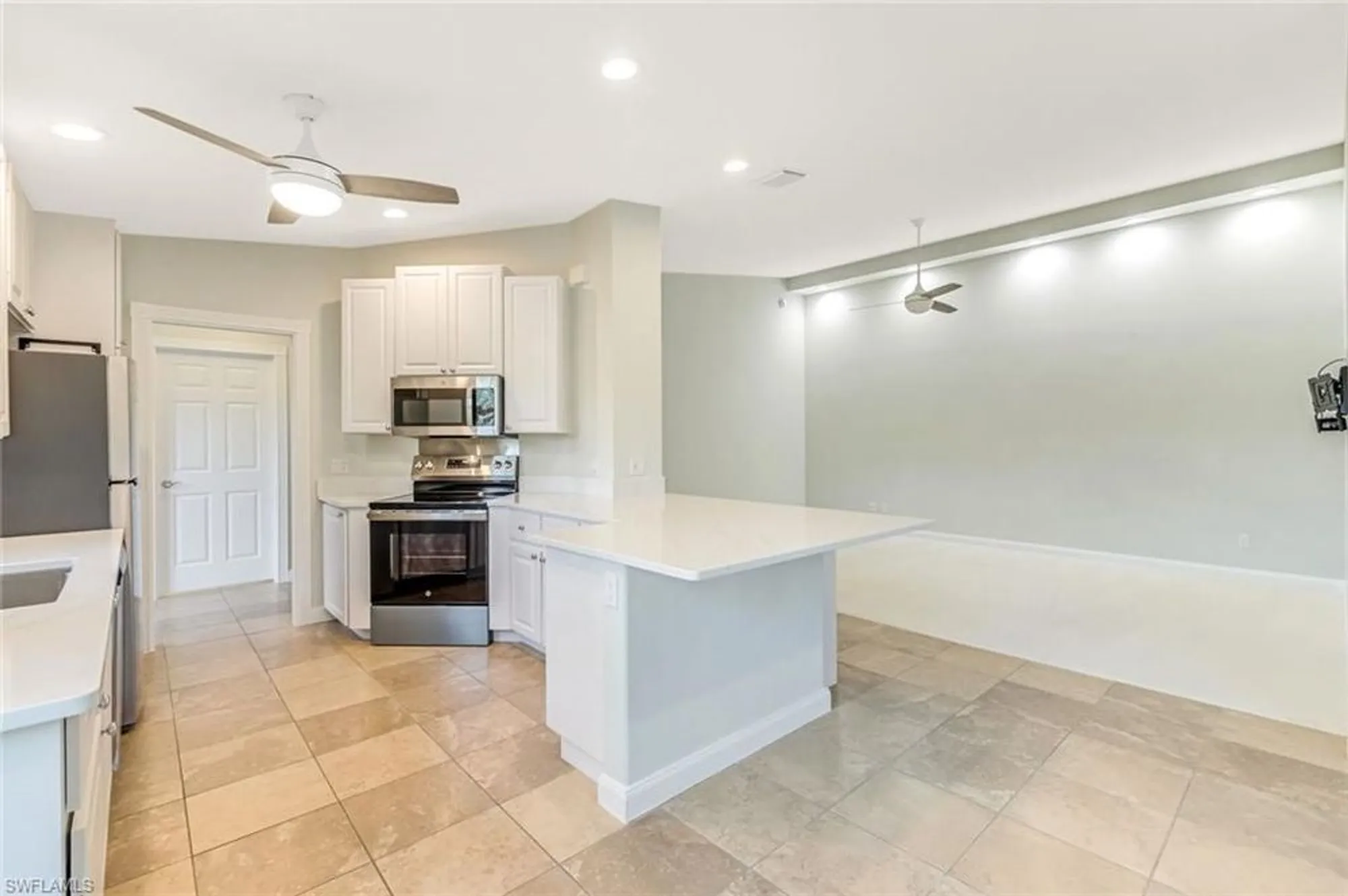 Property Slideshow image 11 of 43 | 28839 vermillion ln, Bonita Springs, FL, 34135