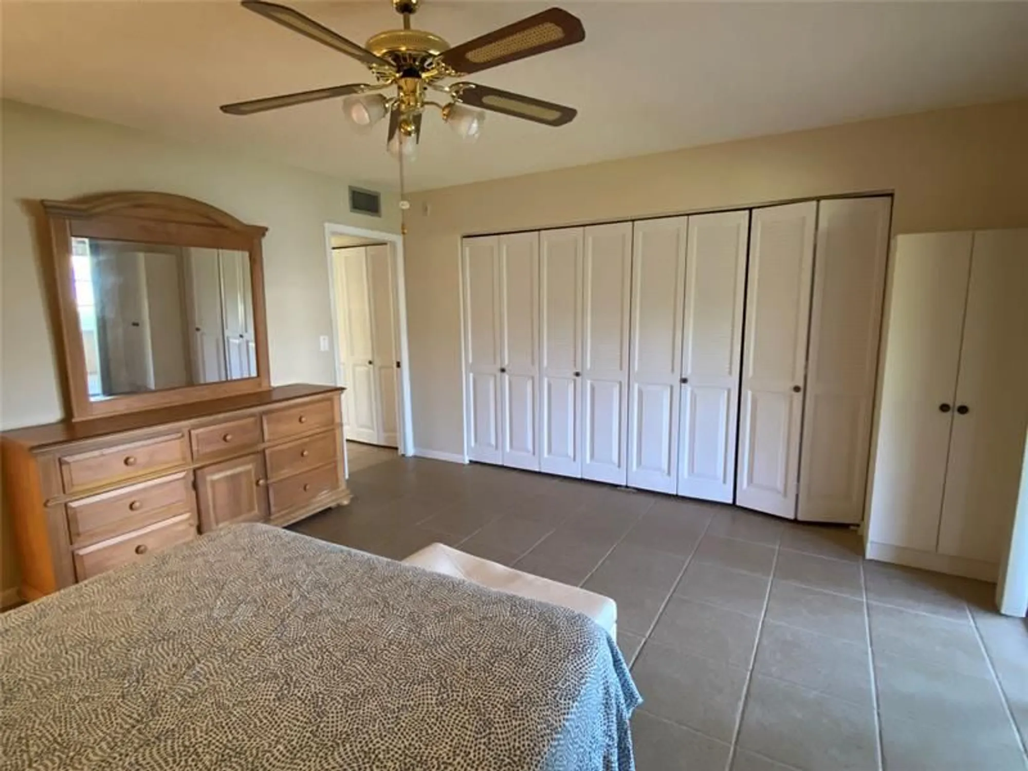 Property Slideshow image 21 of 51 | 1026 cambridge b # 1026, Deerfield Beach, FL, 33442