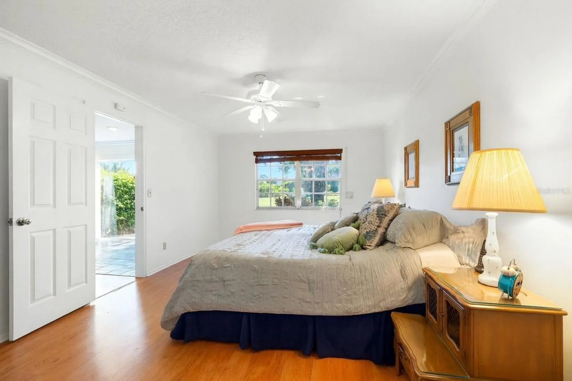 Property Slideshow image 29 of 61 | 1012 dunrobin dr d, Palm Harbor, FL, 34684