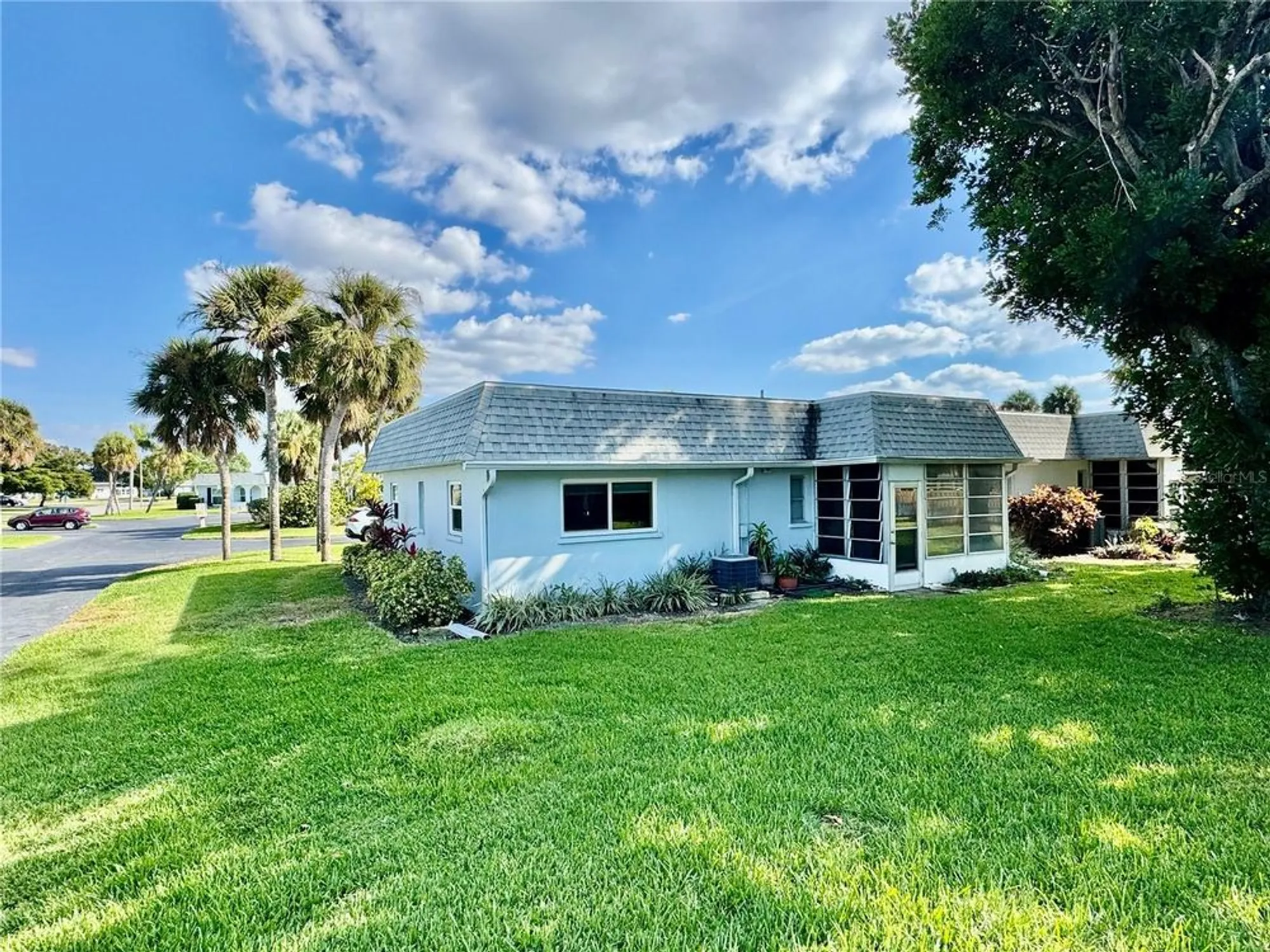 Property Slideshow image 31 of 58 | 3802 42nd street ct w # 31, Bradenton, FL, 34205