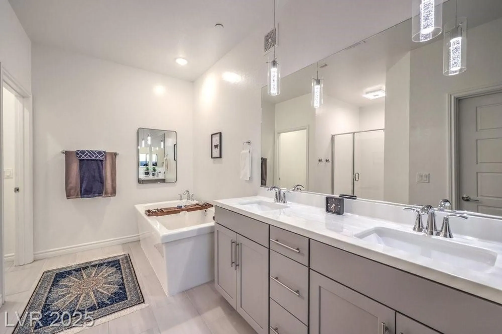 Property Slideshow image 38 of 66 | 2555 hampton rd 10304, Henderson, NV, 89052